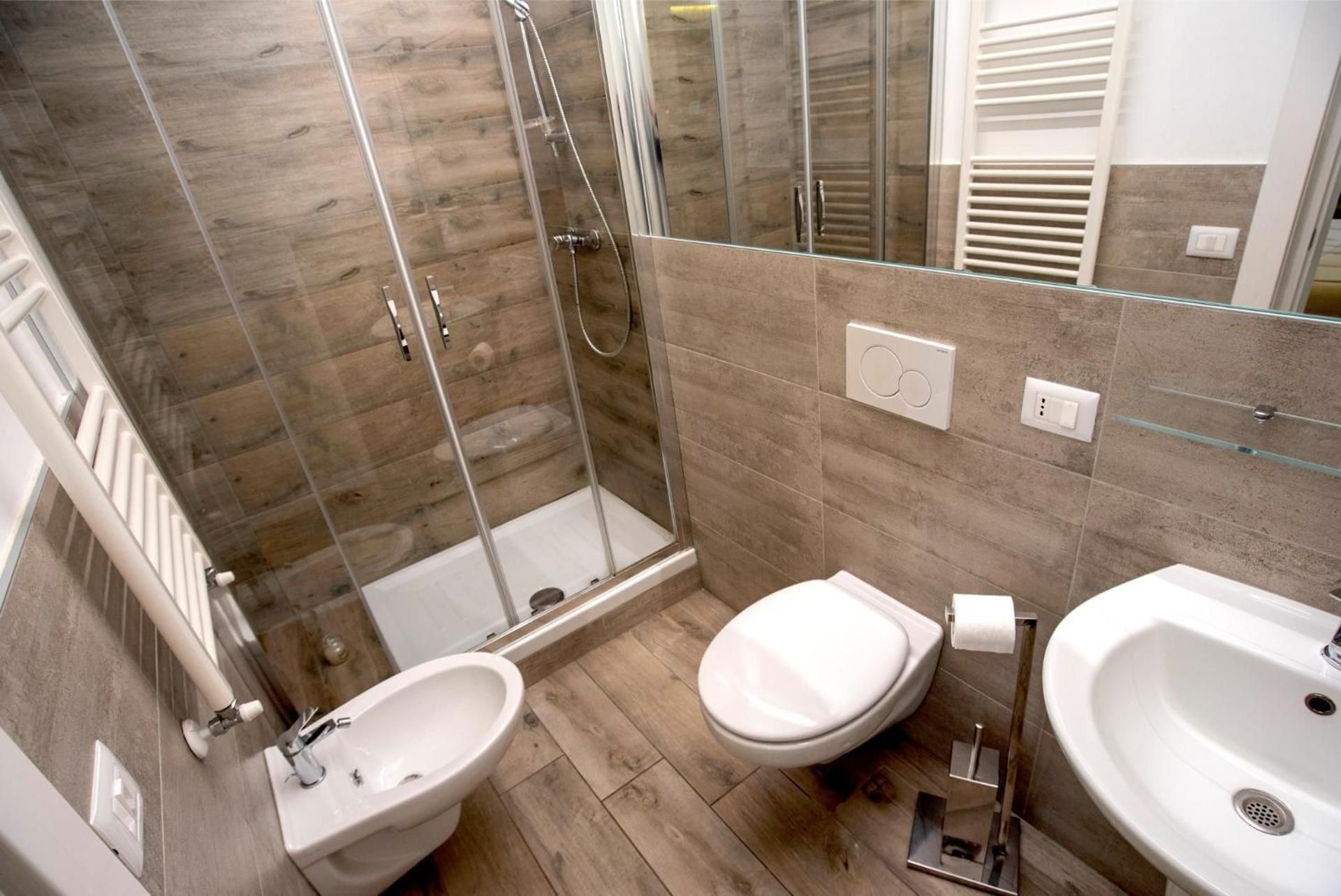 Corte Gattini Rooms Quadruple Room with Private Bathroom 2