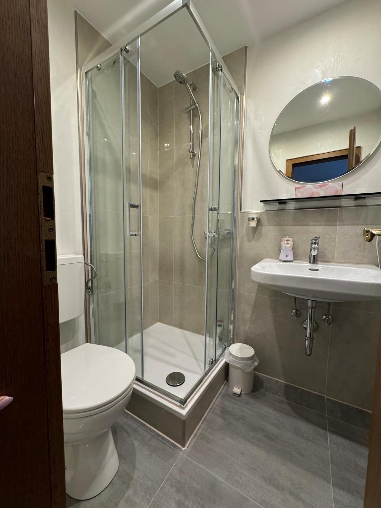 Single Room with Bathroom