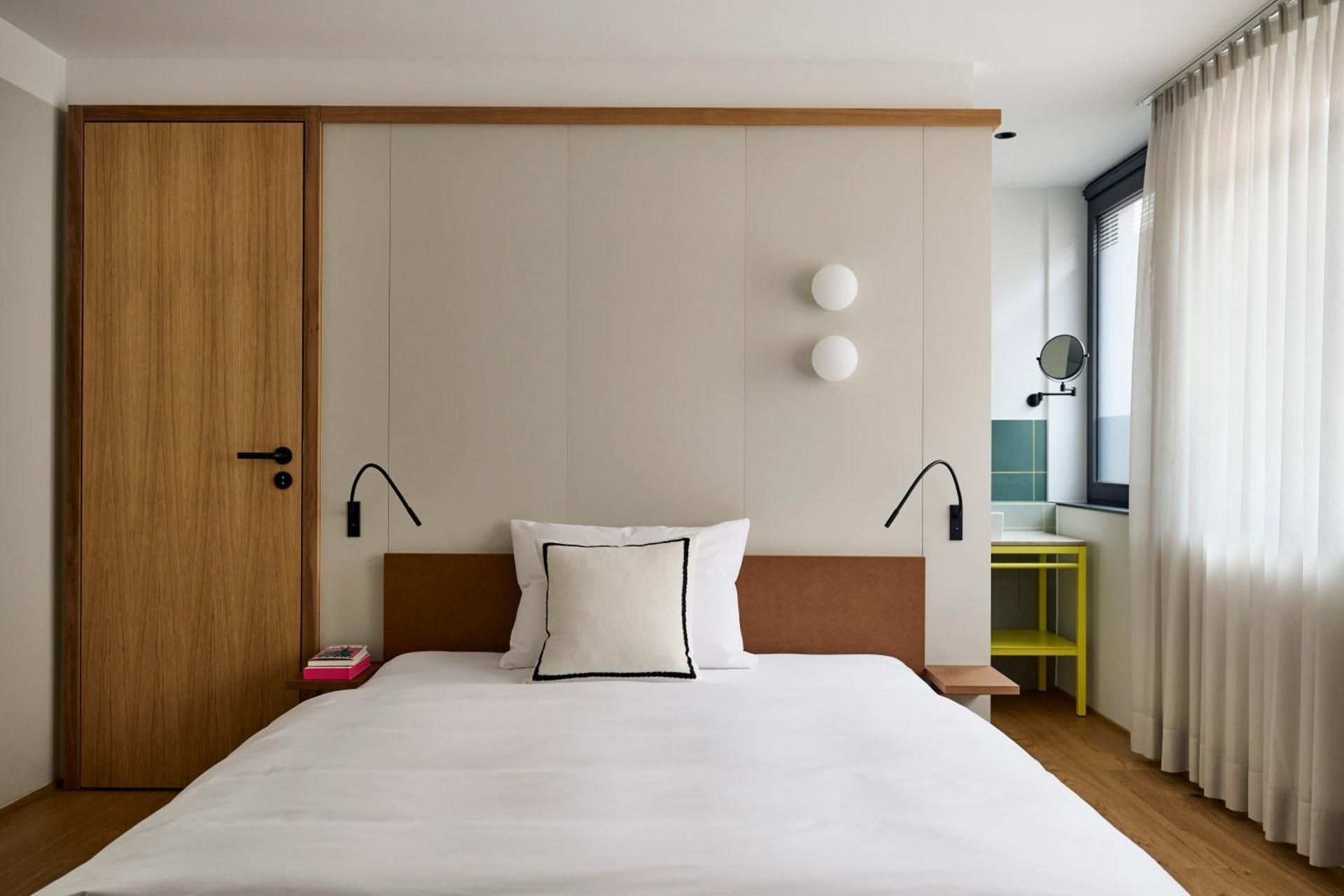 Single Room