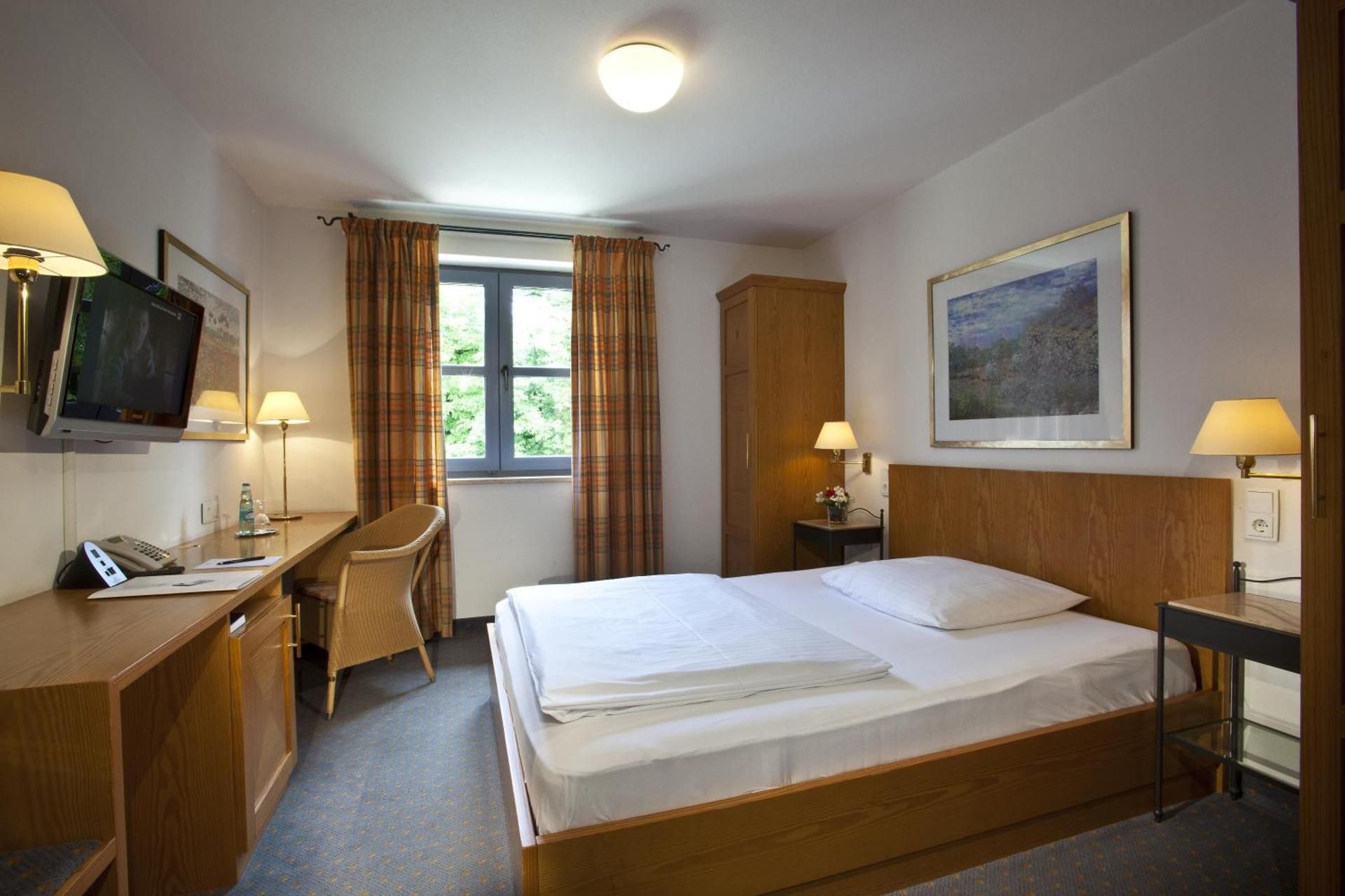 Superior Single Room