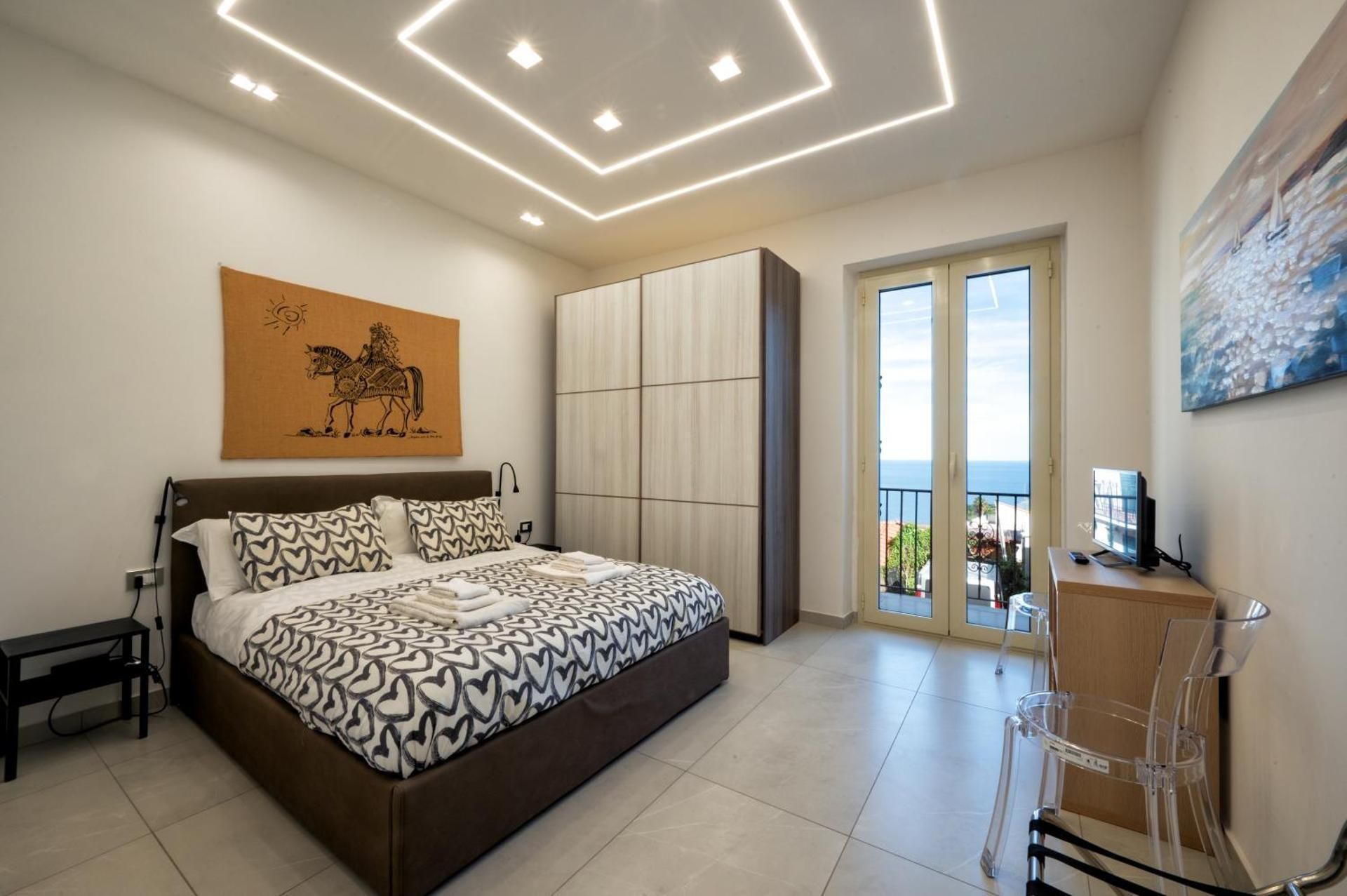 One-Bedroom Apartment with Sea View