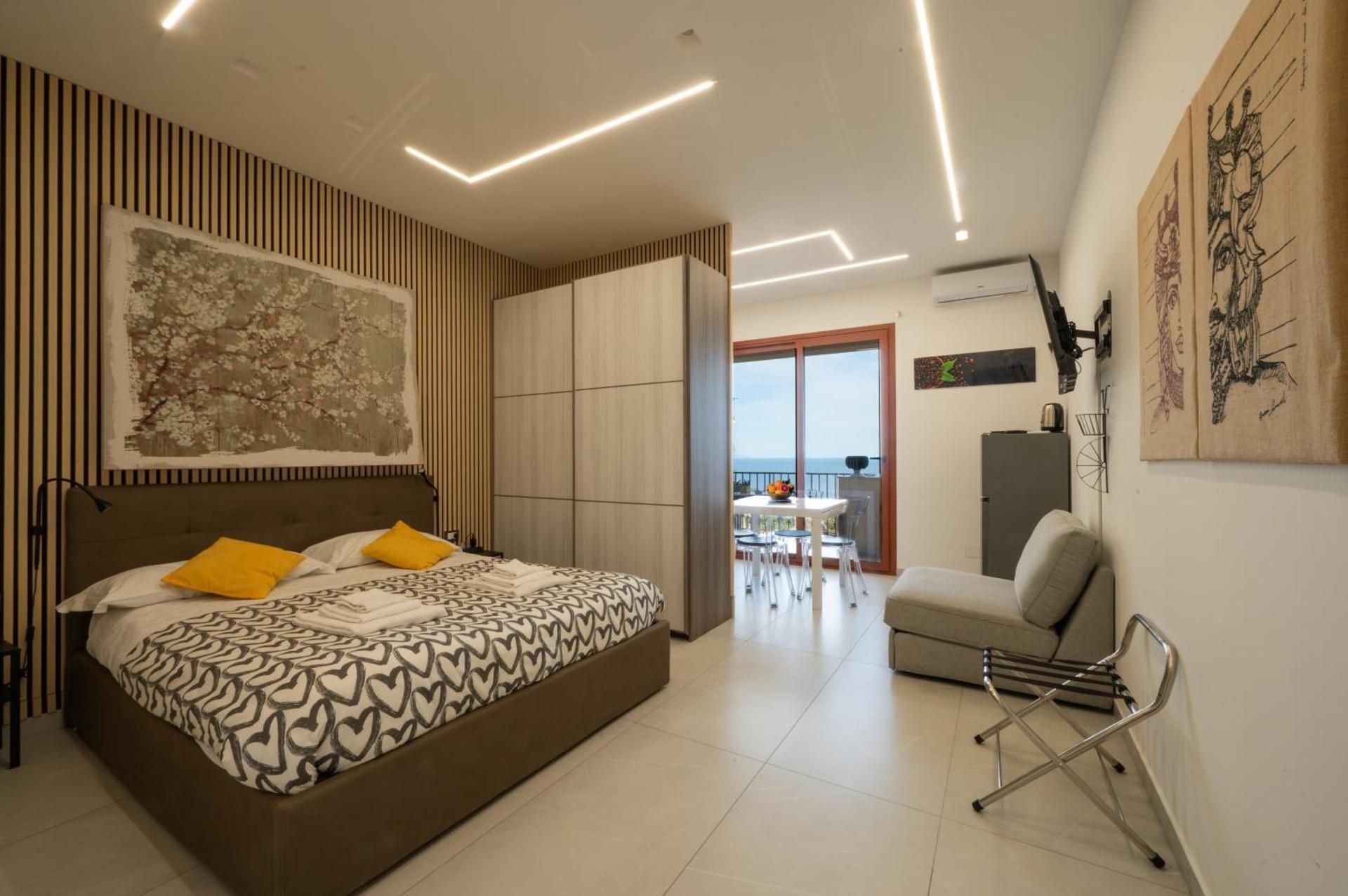 One-Bedroom Apartment with Sea View and Terrace