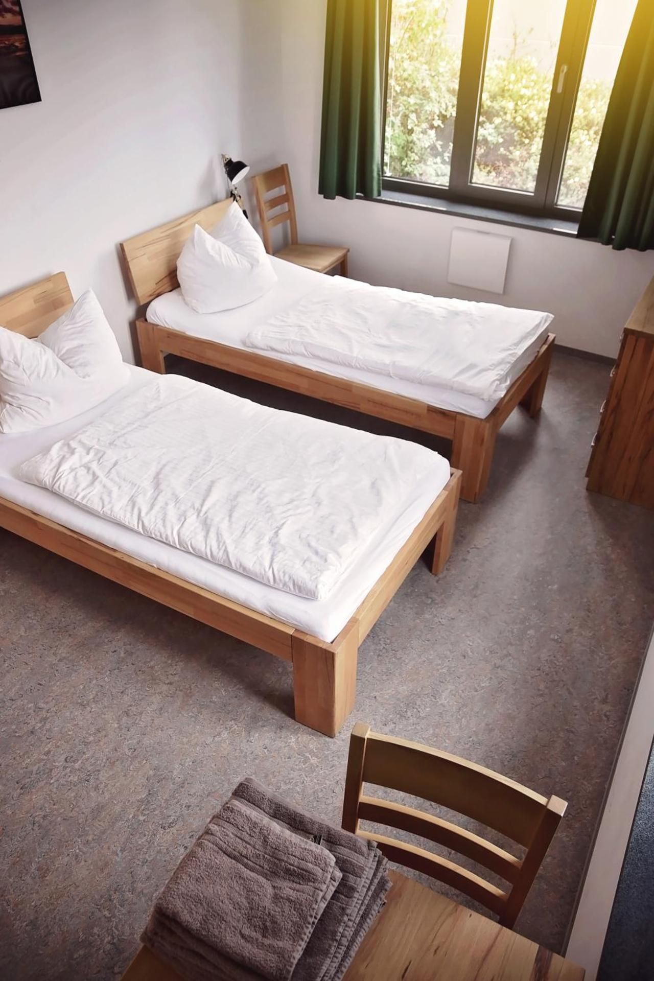 Standard Twin Room with Shared Bathroom