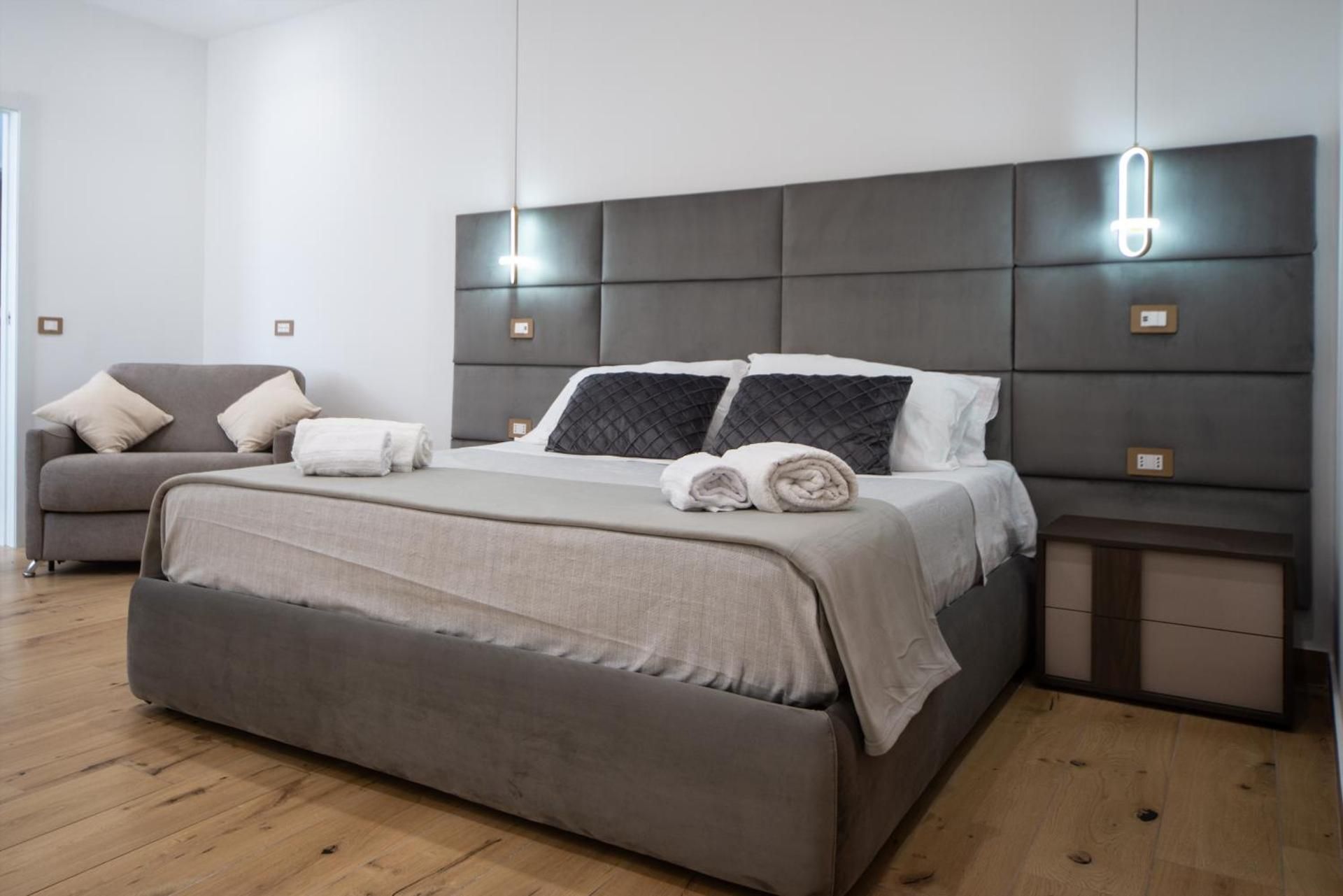 GOLD LEAF SICILY Superior Triple Room