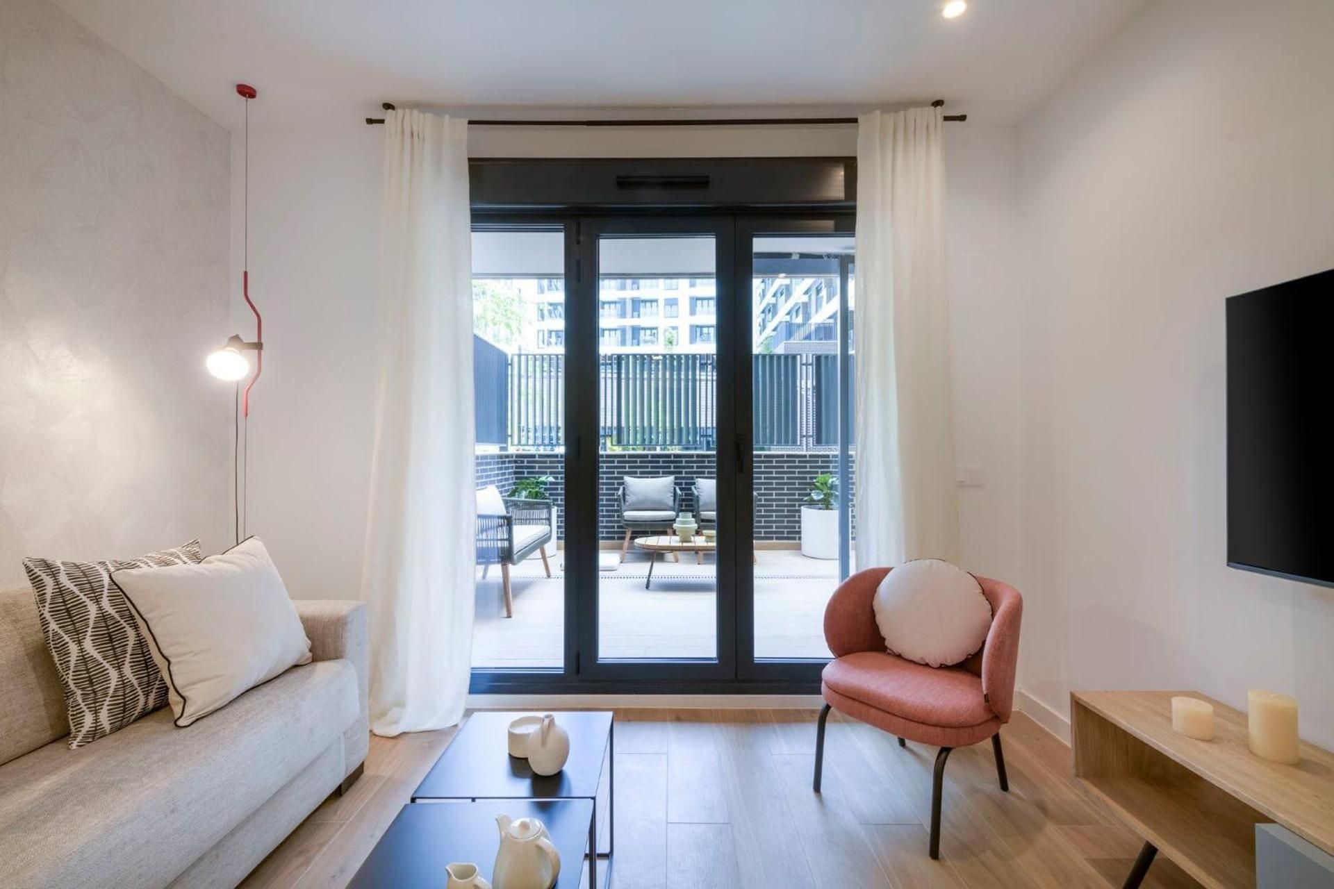 One-Bedroom Apartment