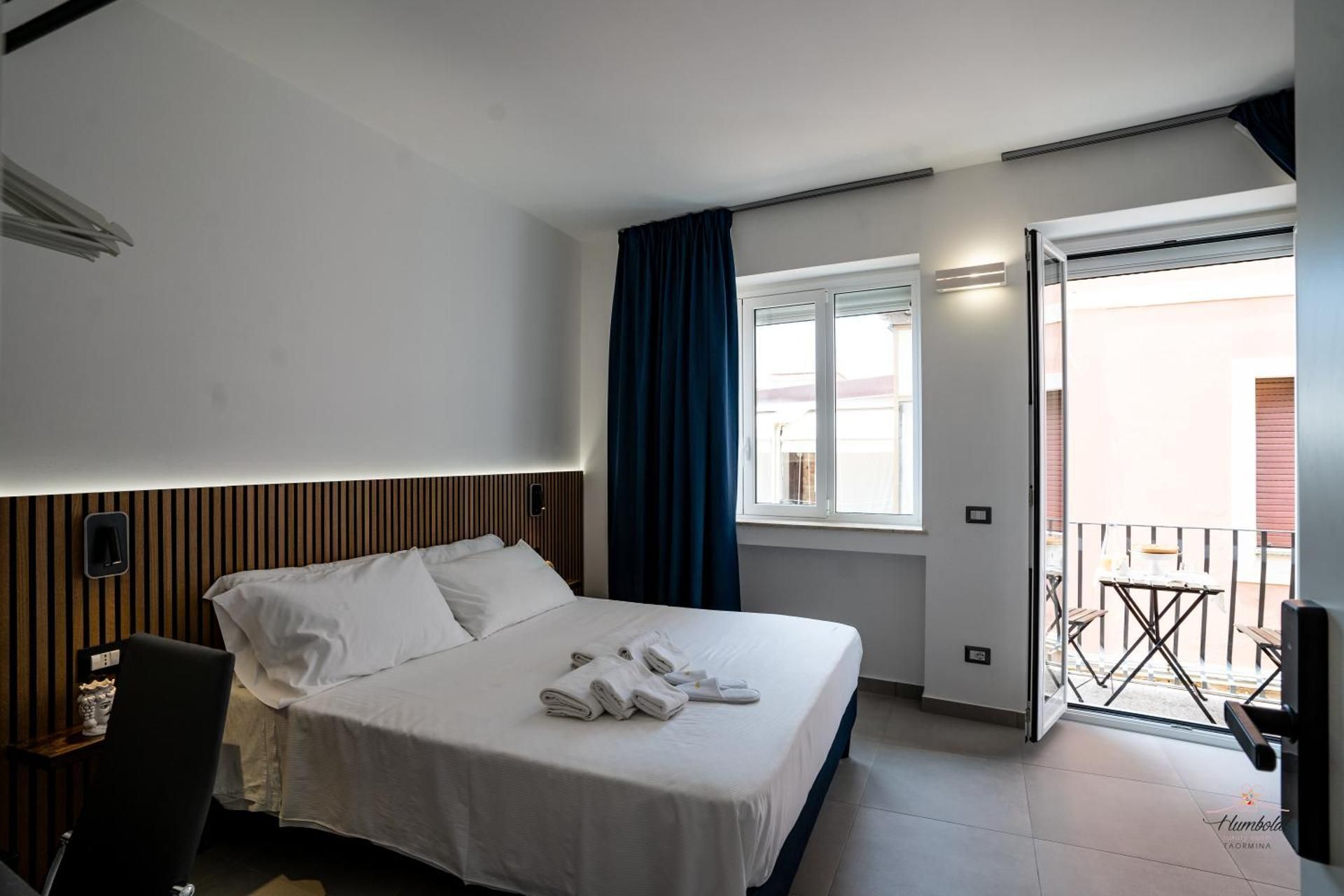 Junior Suite with Balcony