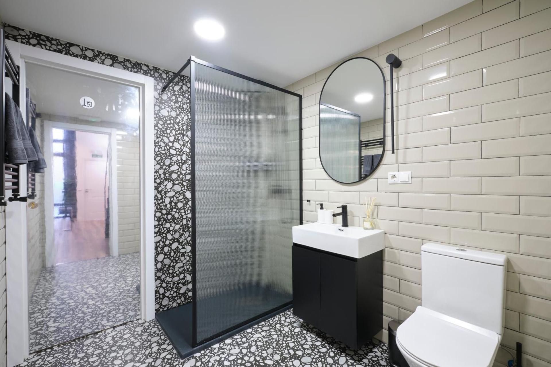 Apartment - Split Level