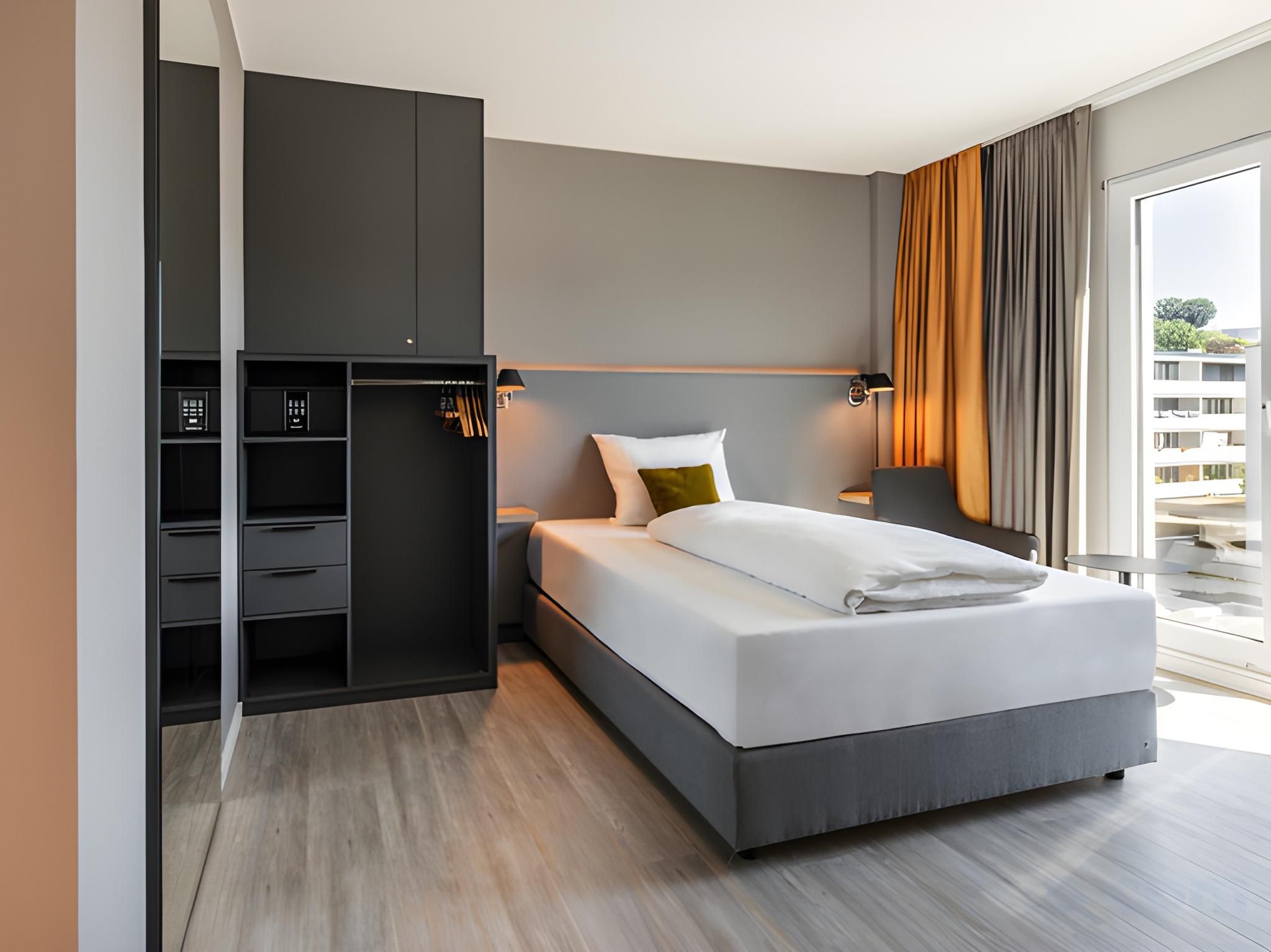 66ee7c62fcb3b3939f6059dd13eab643