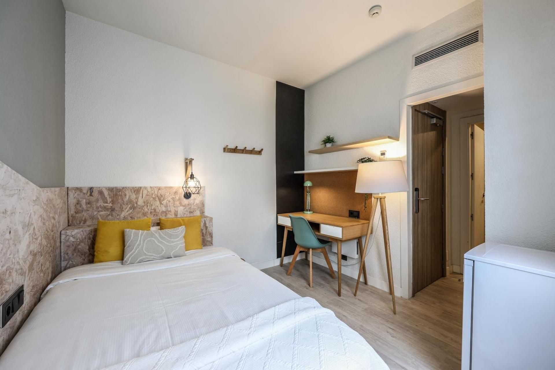 Single Room with Bath