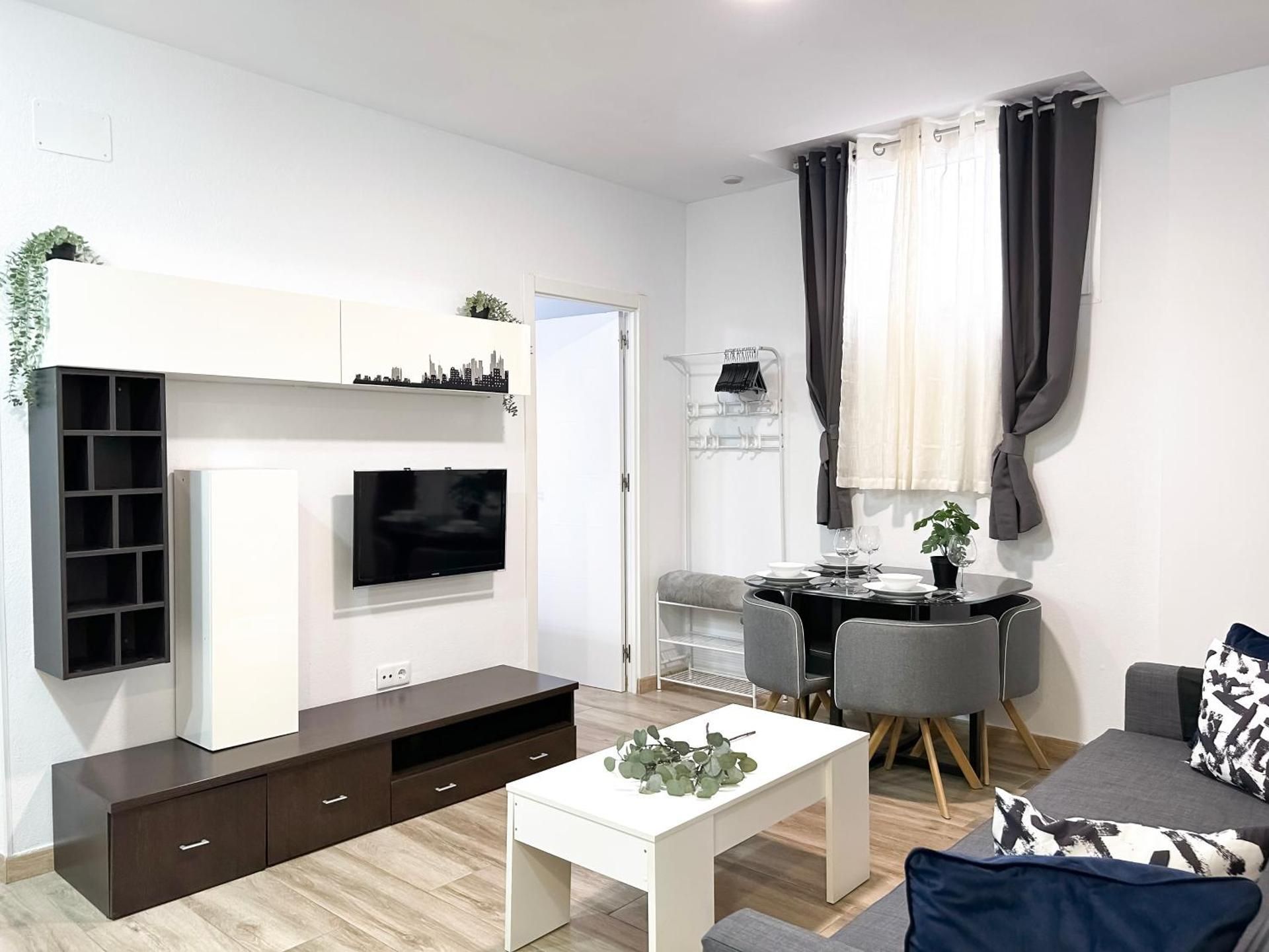 One-Bedroom Standard Apartment