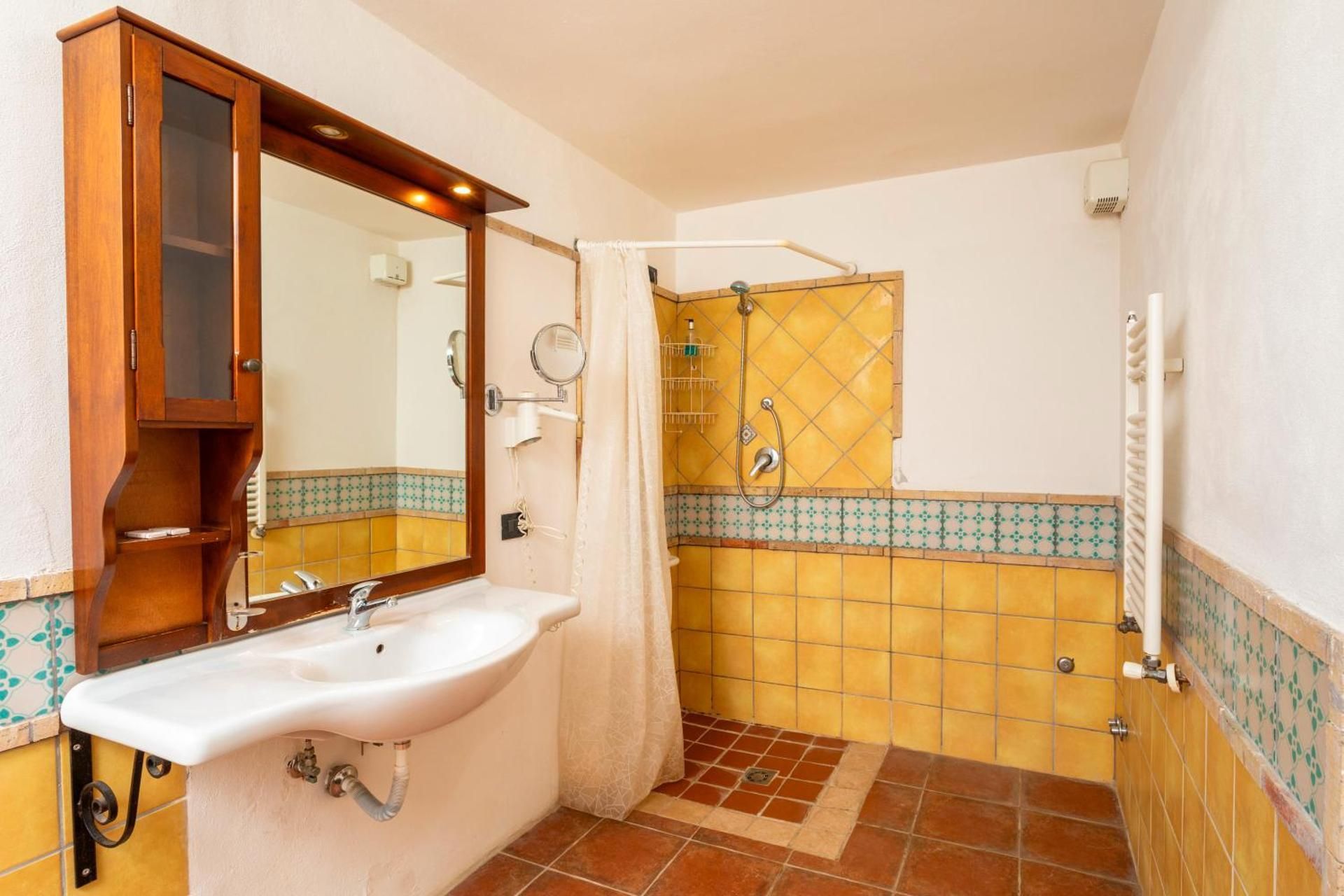 Triple Room with Shower