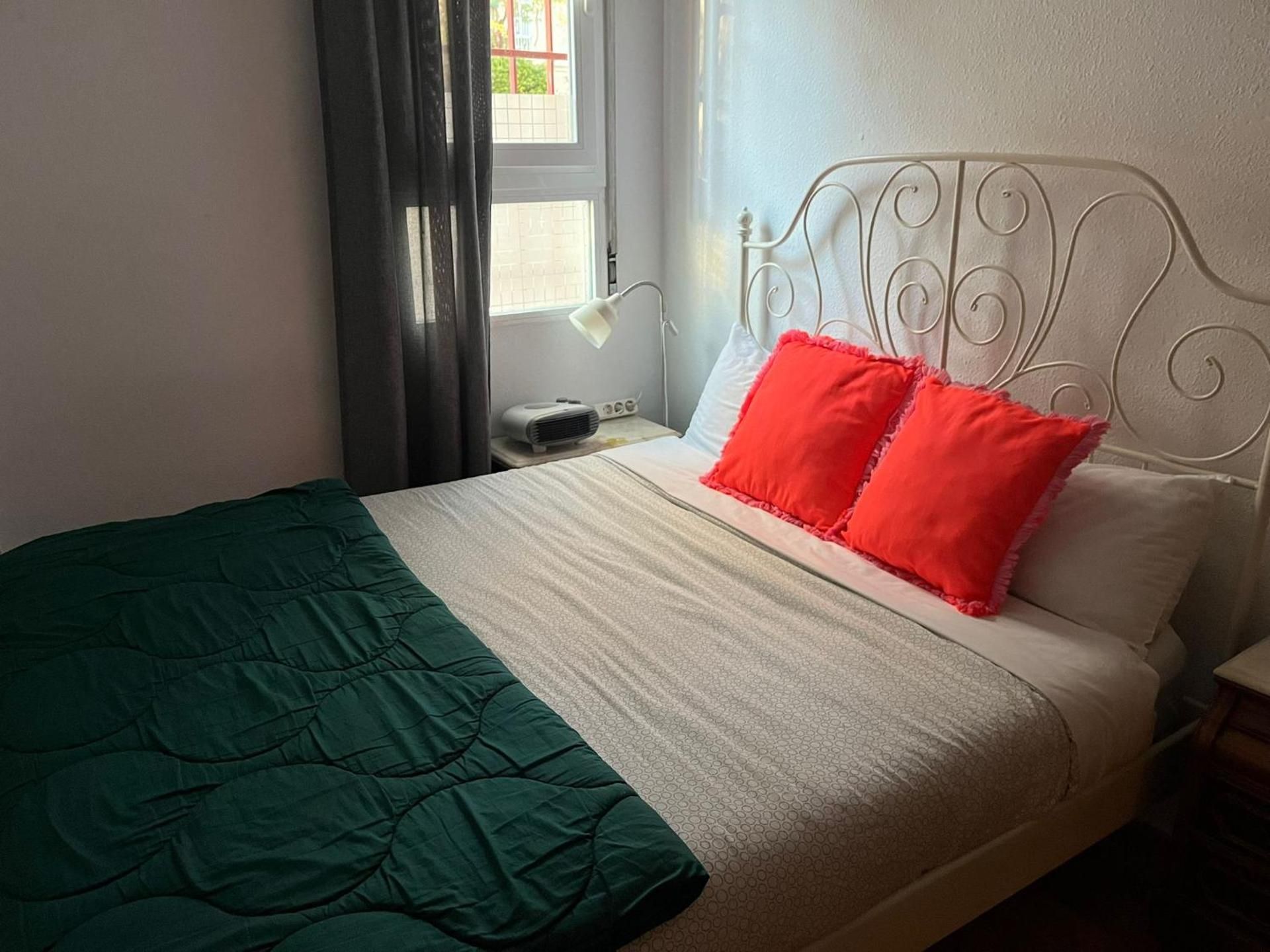 Standard Double Room with Shared Bathroom