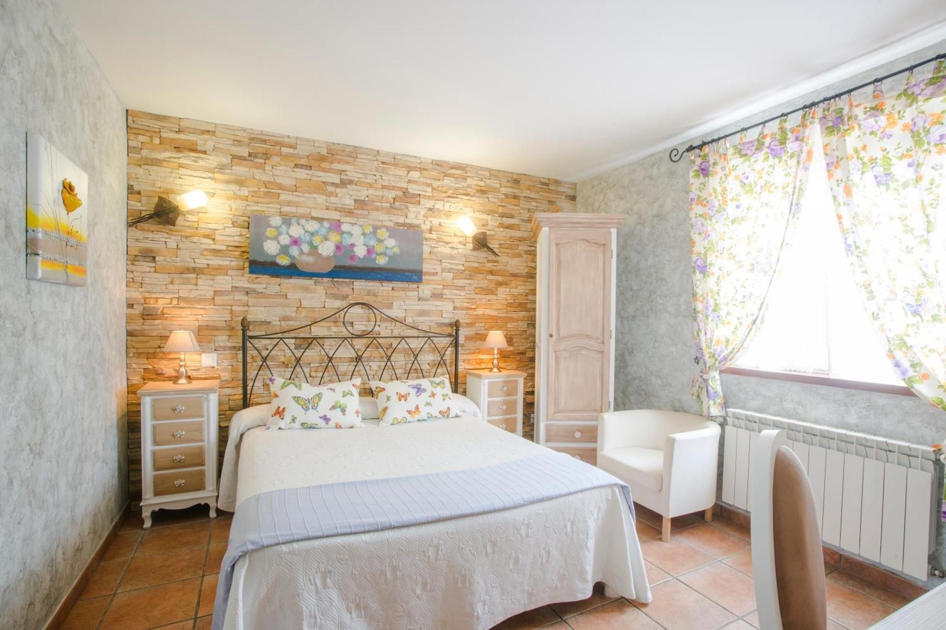 Double Room-Private Bathroom