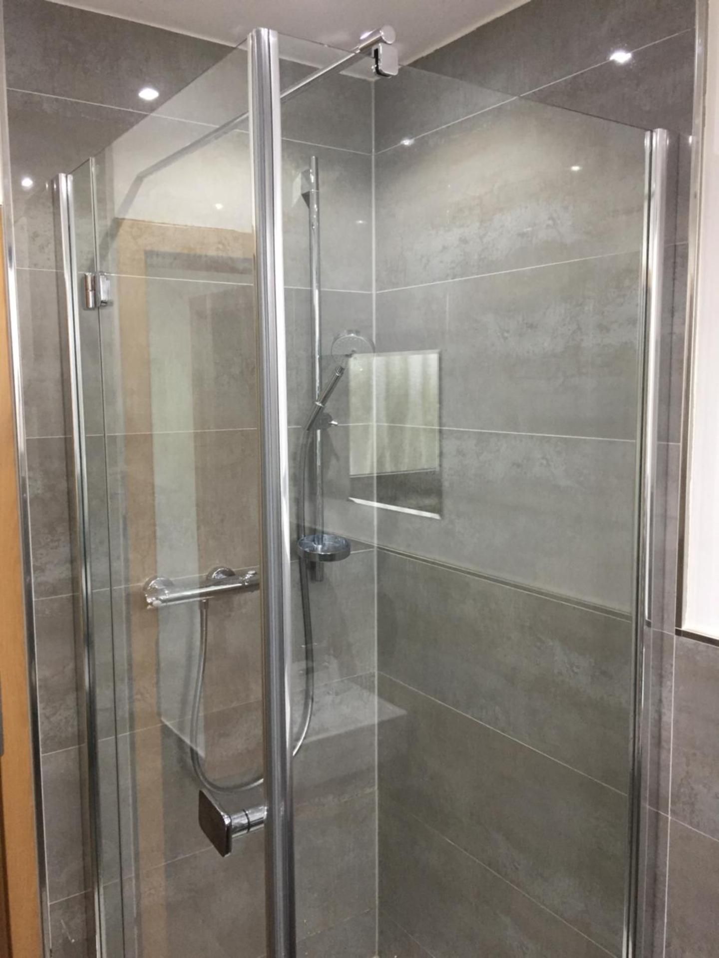 Single Room with Shared Shower and Toilet