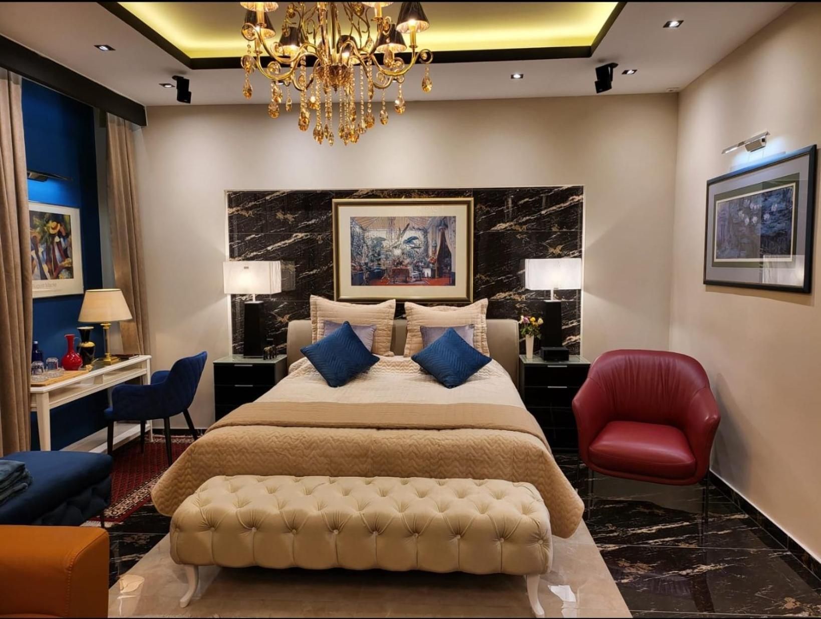 Superior Apartment