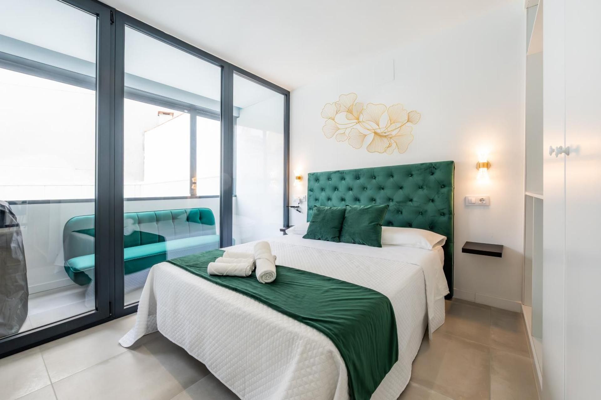 Deluxe Apartment