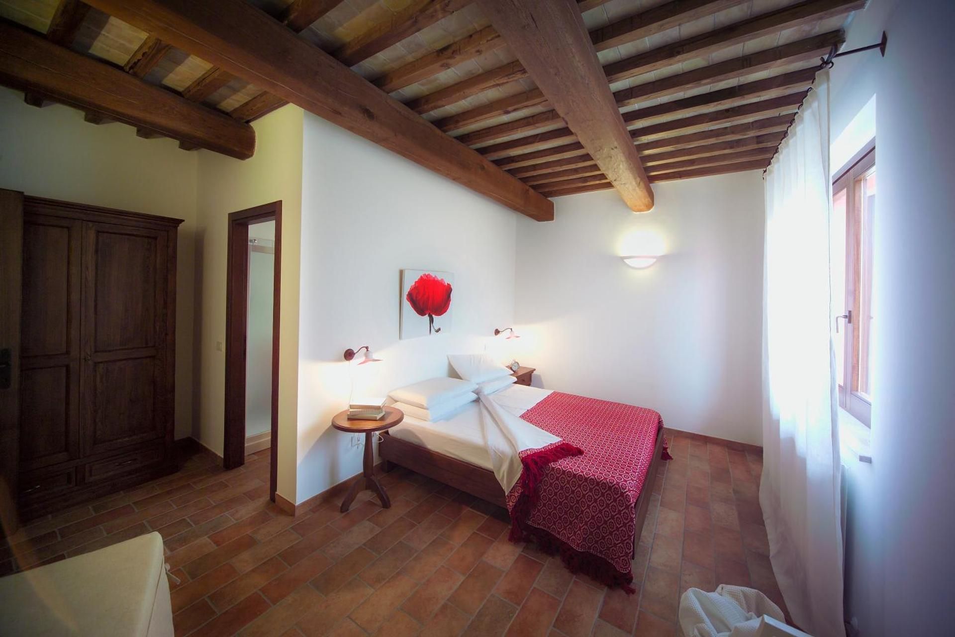 One-Bedroom Apartment (4 Adults)
