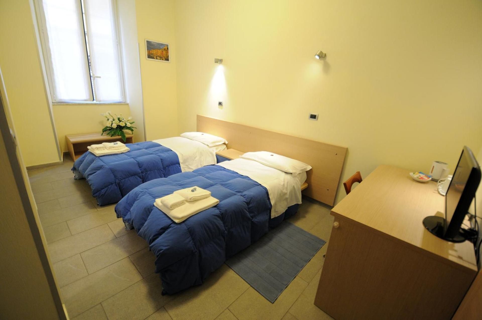Two Connecting Double Rooms