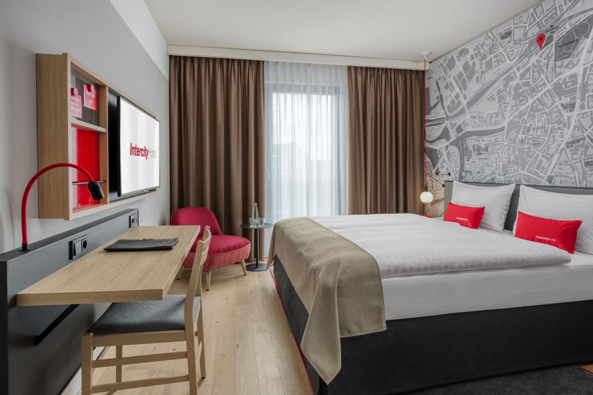 IntercityHotel Dortmund Superior Double Room 2