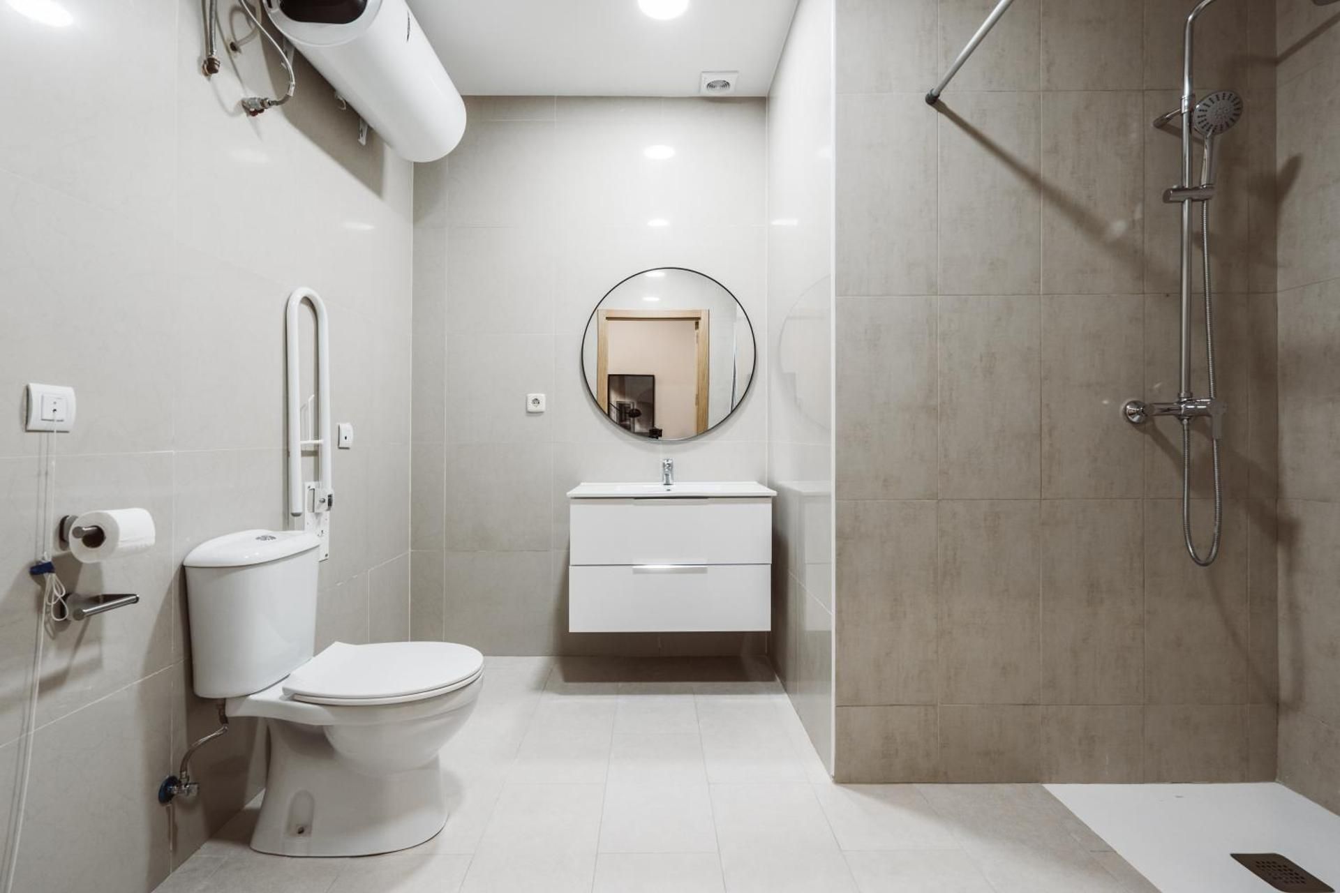 Suite with Shower