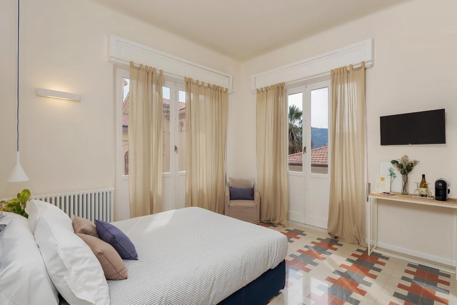 Deluxe Double Room with Balcony