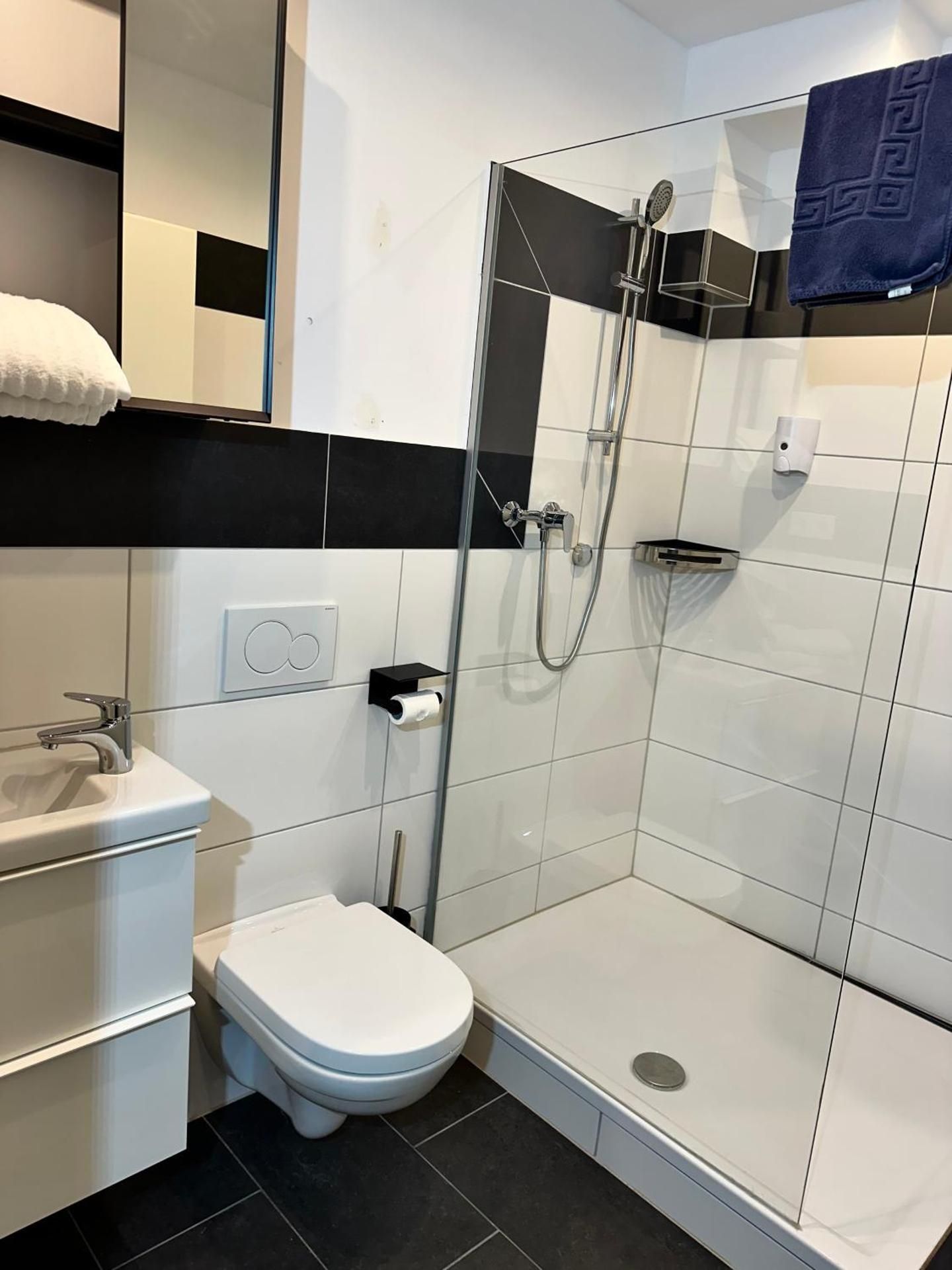 Large Double Room
