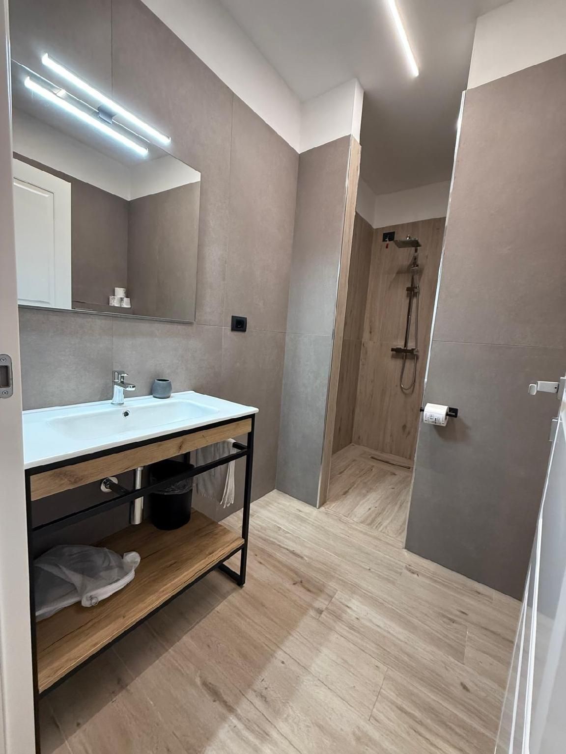 Quadruple Room - Non-Smoking