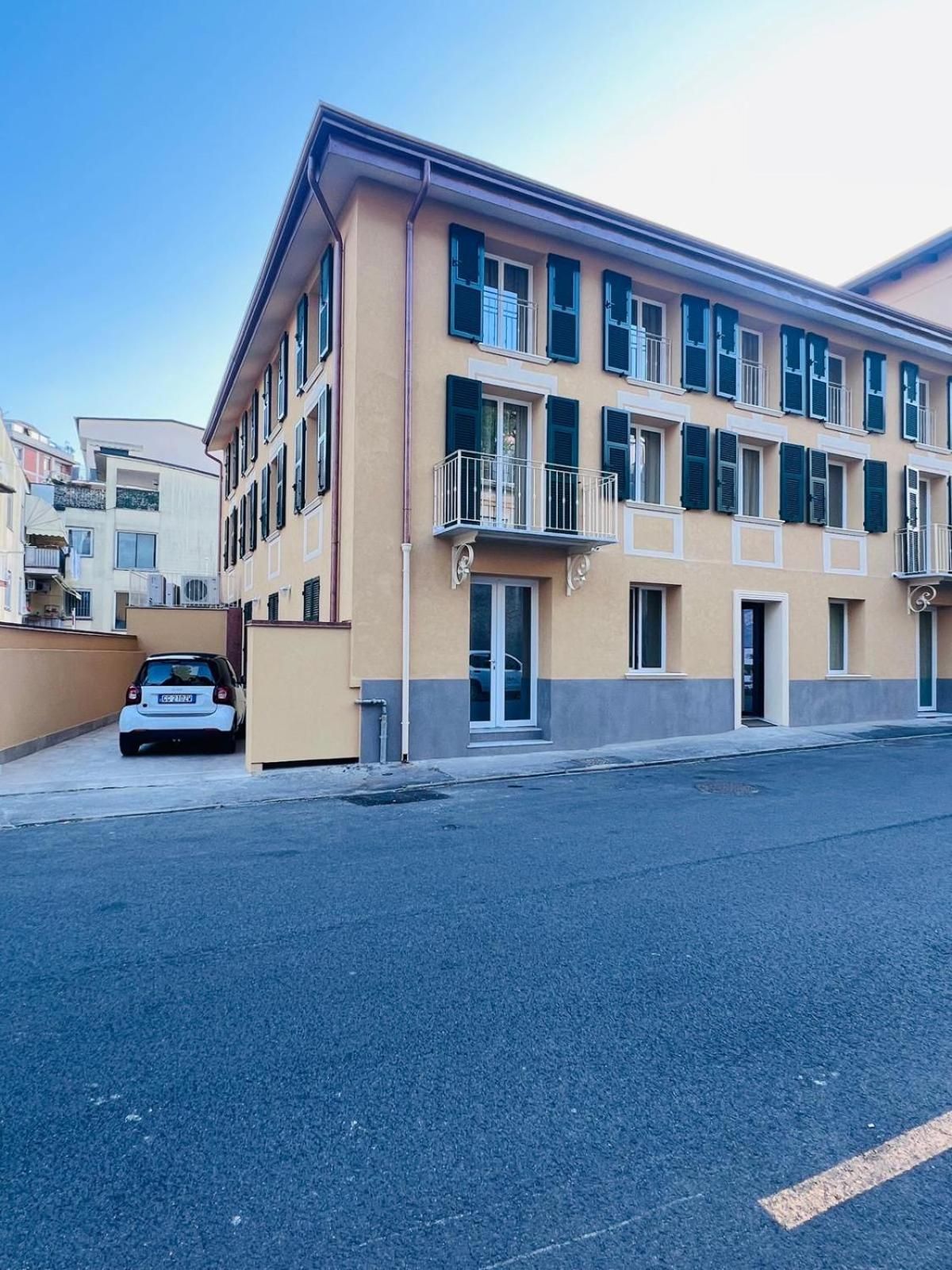 5 Terre Hub Suite 1