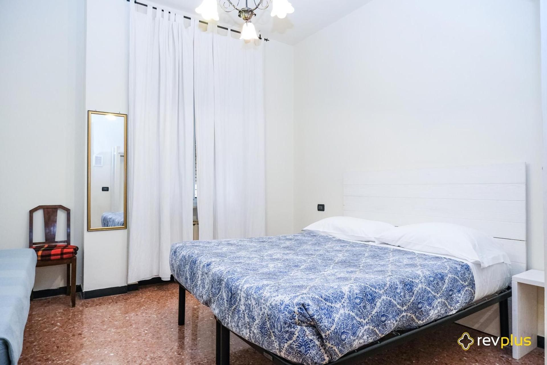 Triple Room with Shared Bathroom