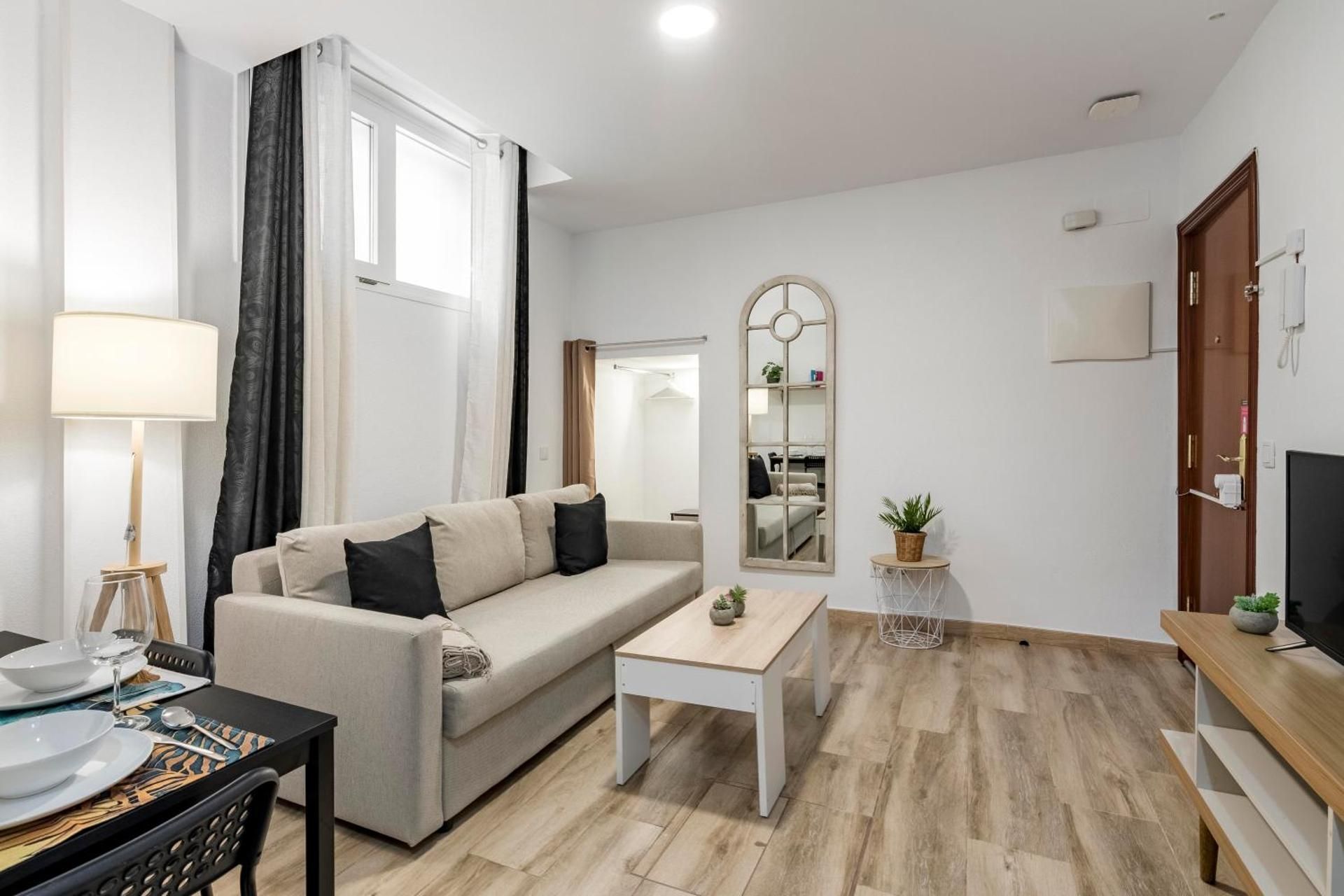 One-Bedroom Apartment