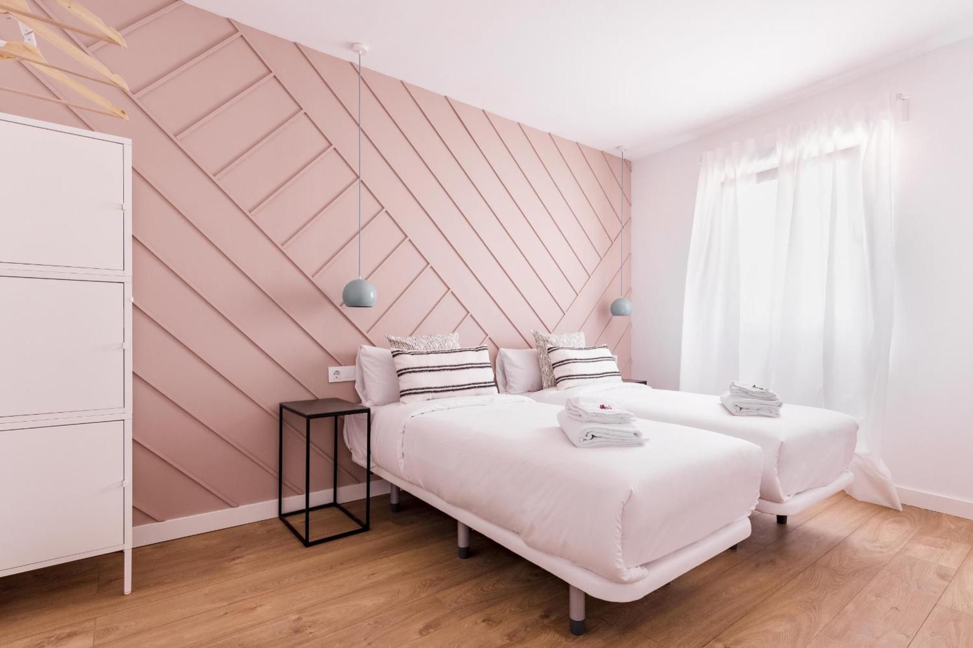 Style Apartments by Olala Homes Three-Bedroom Apartment with Balcony 7.1