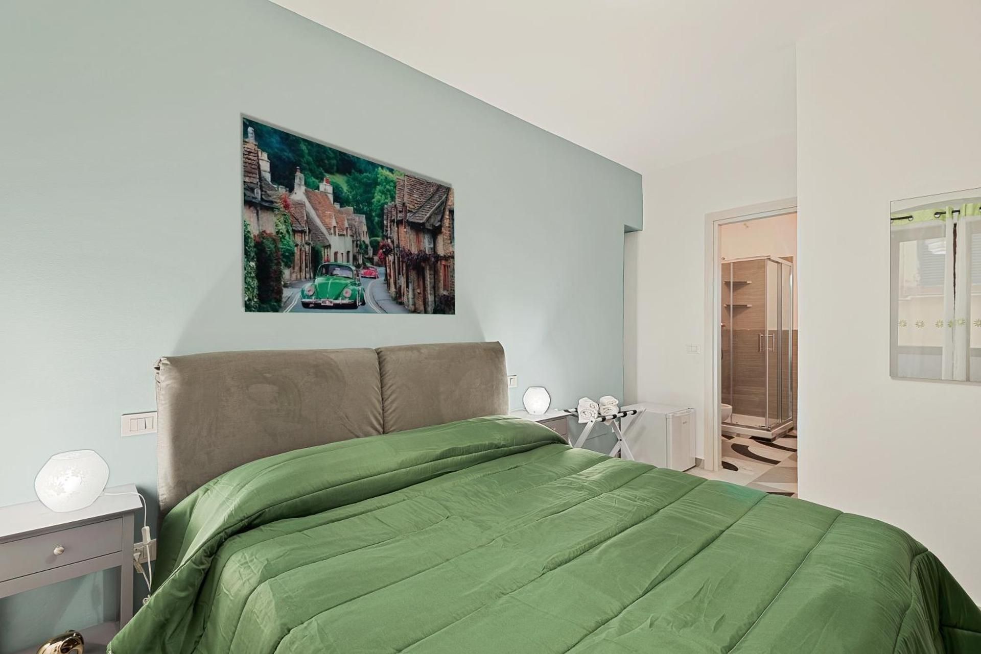 Queen Room
