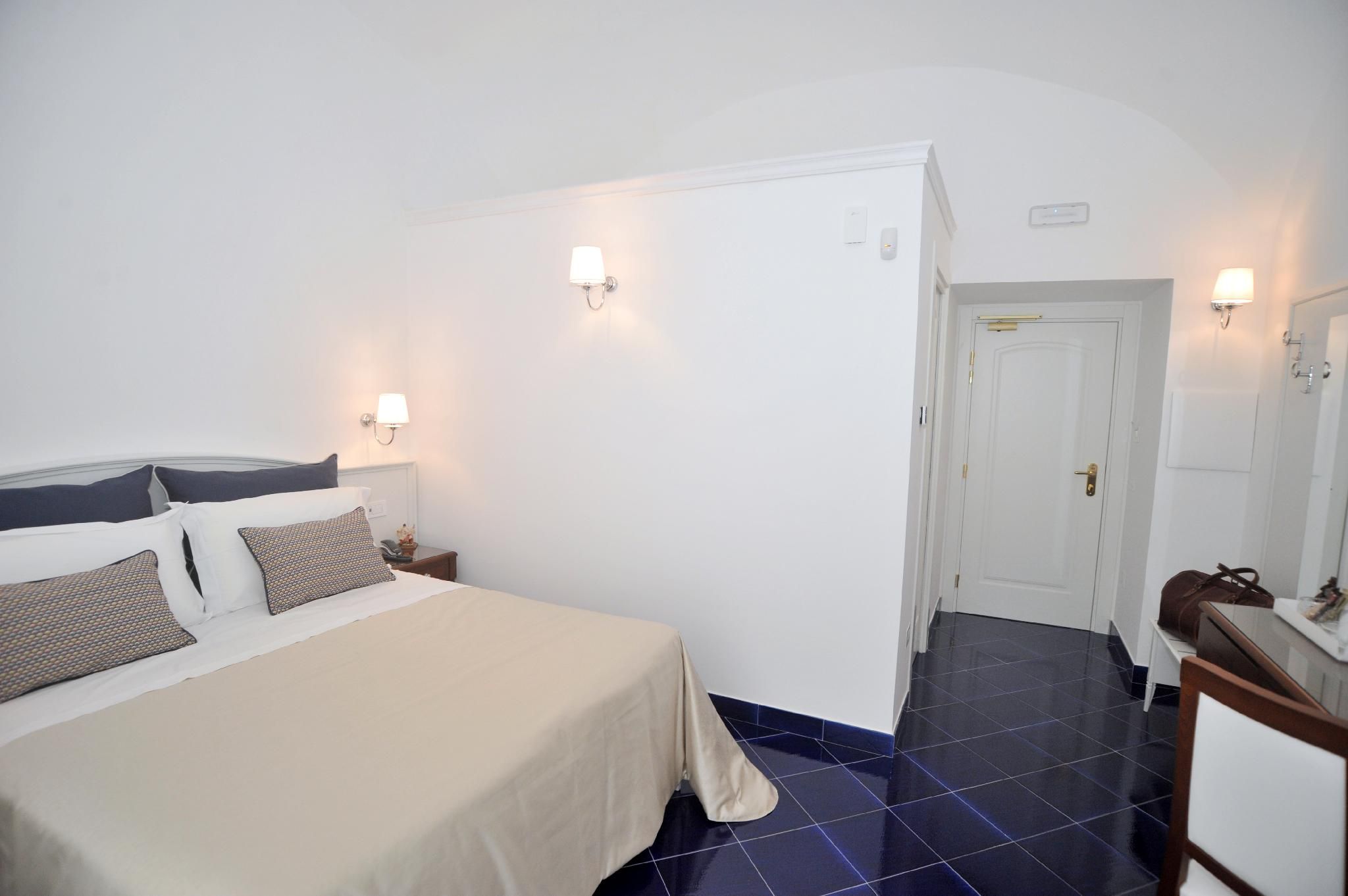 Junior Sea View Suite