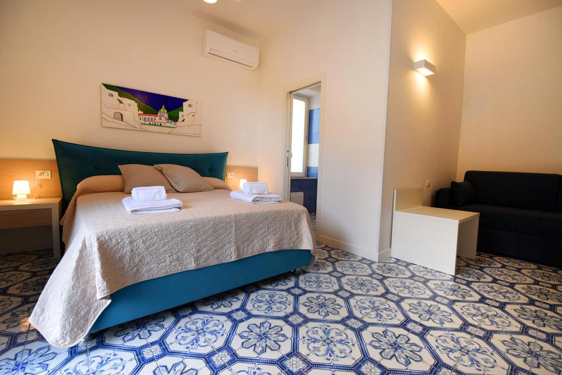Deluxe Quadruple Room