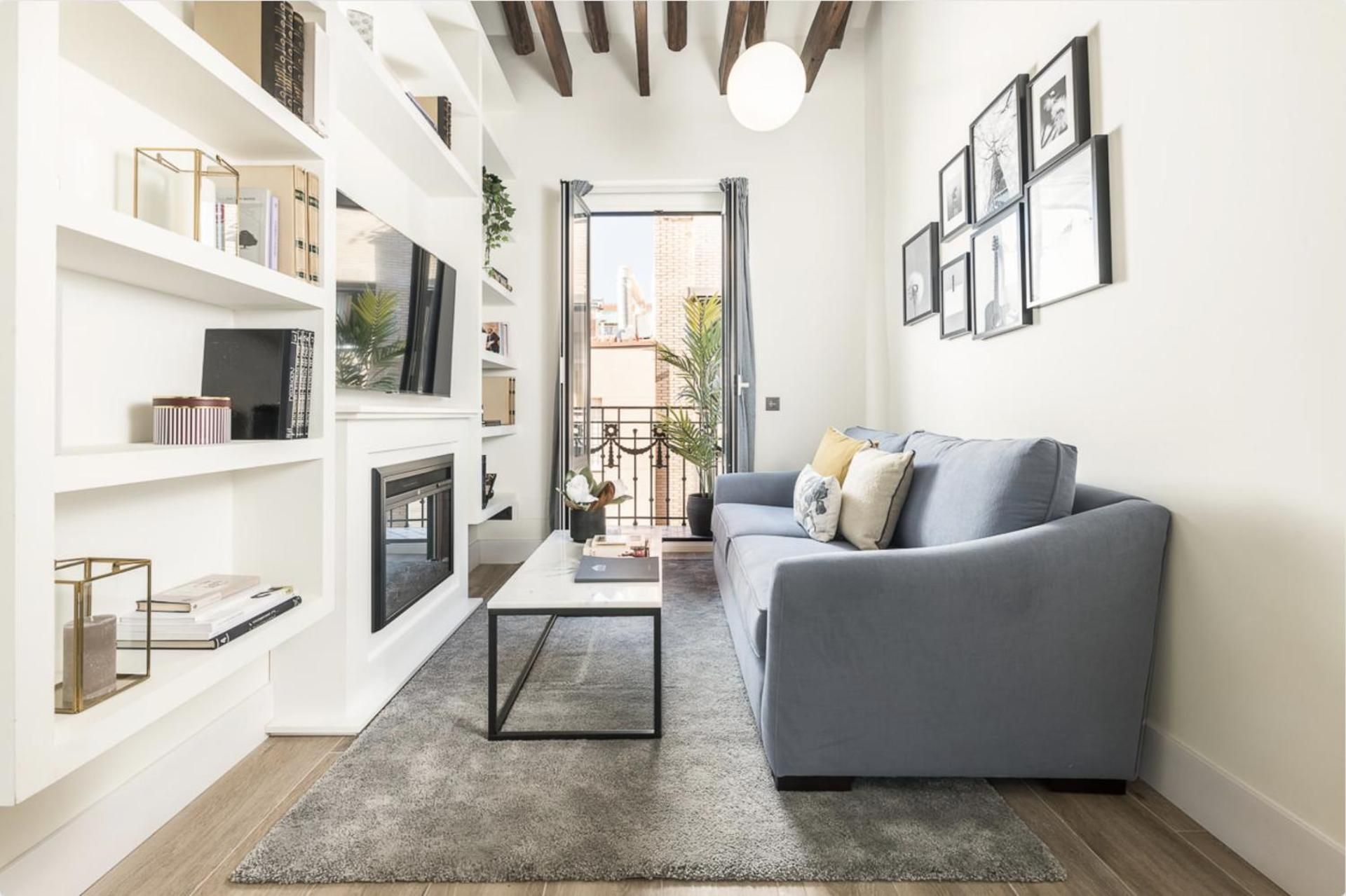Two-Bedroom Deluxe Apartment with Balcony