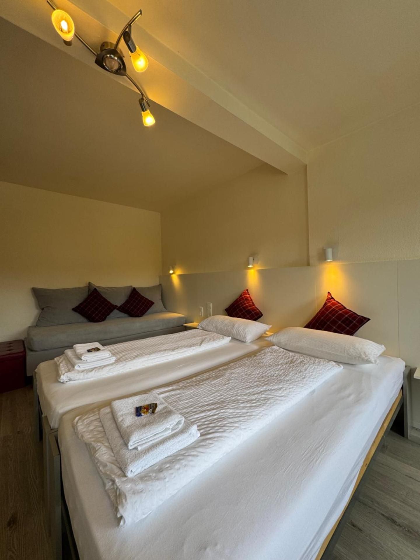 Comfort Triple Room