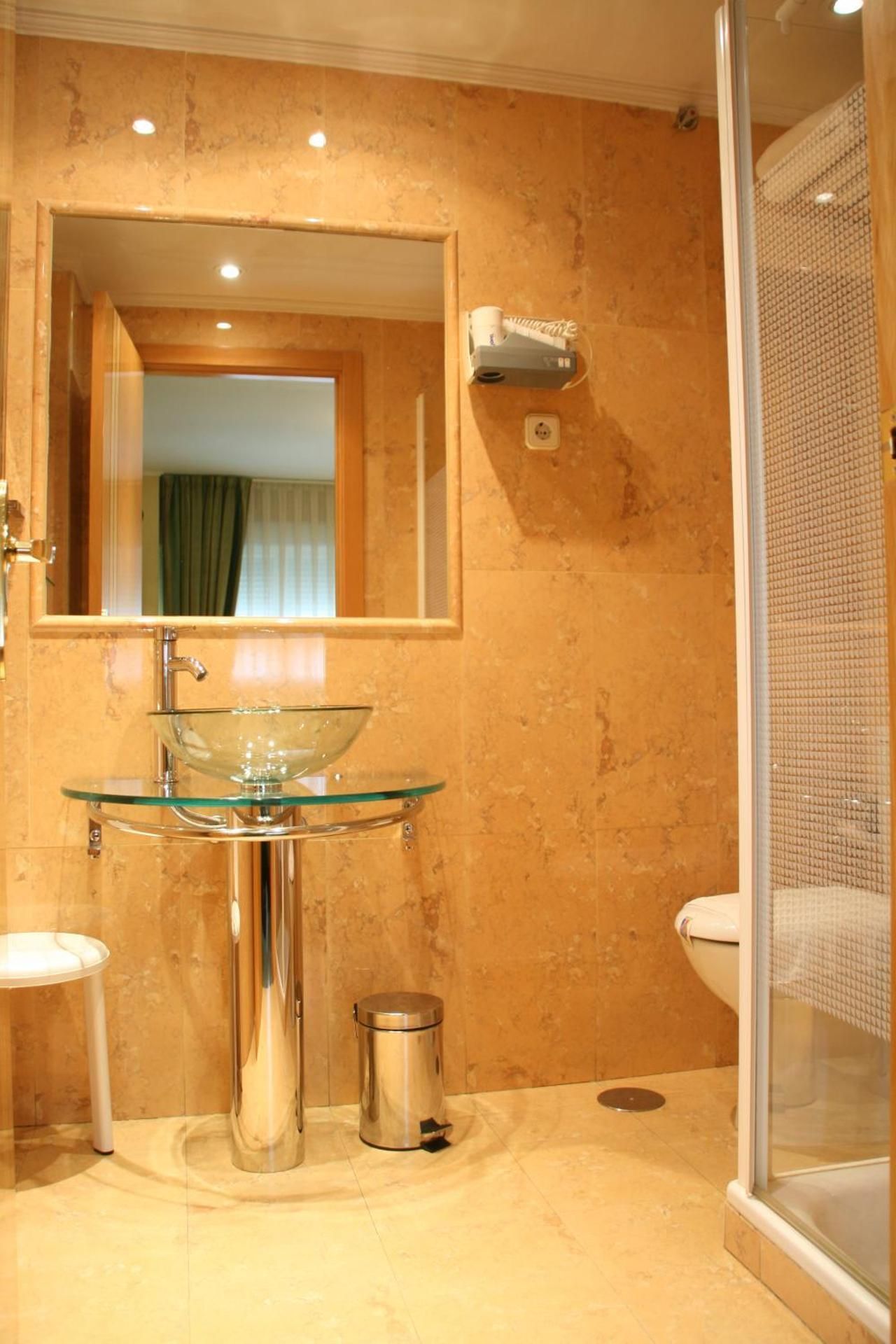 Hotel Indiana Double Room 3