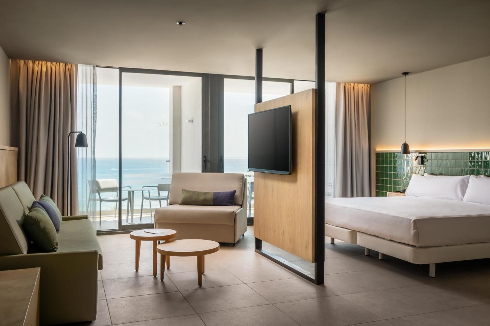 Deluxe Junior Suite with Sea View