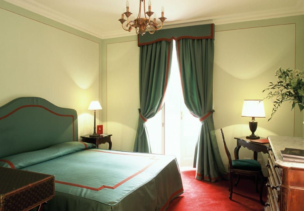 Superior Double Room, Partial Lake View