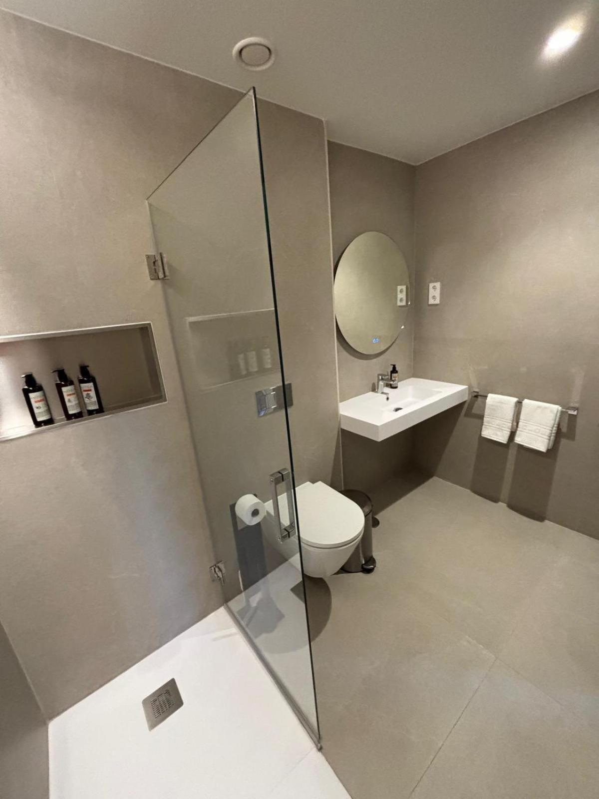 Premium Suite with Terrace