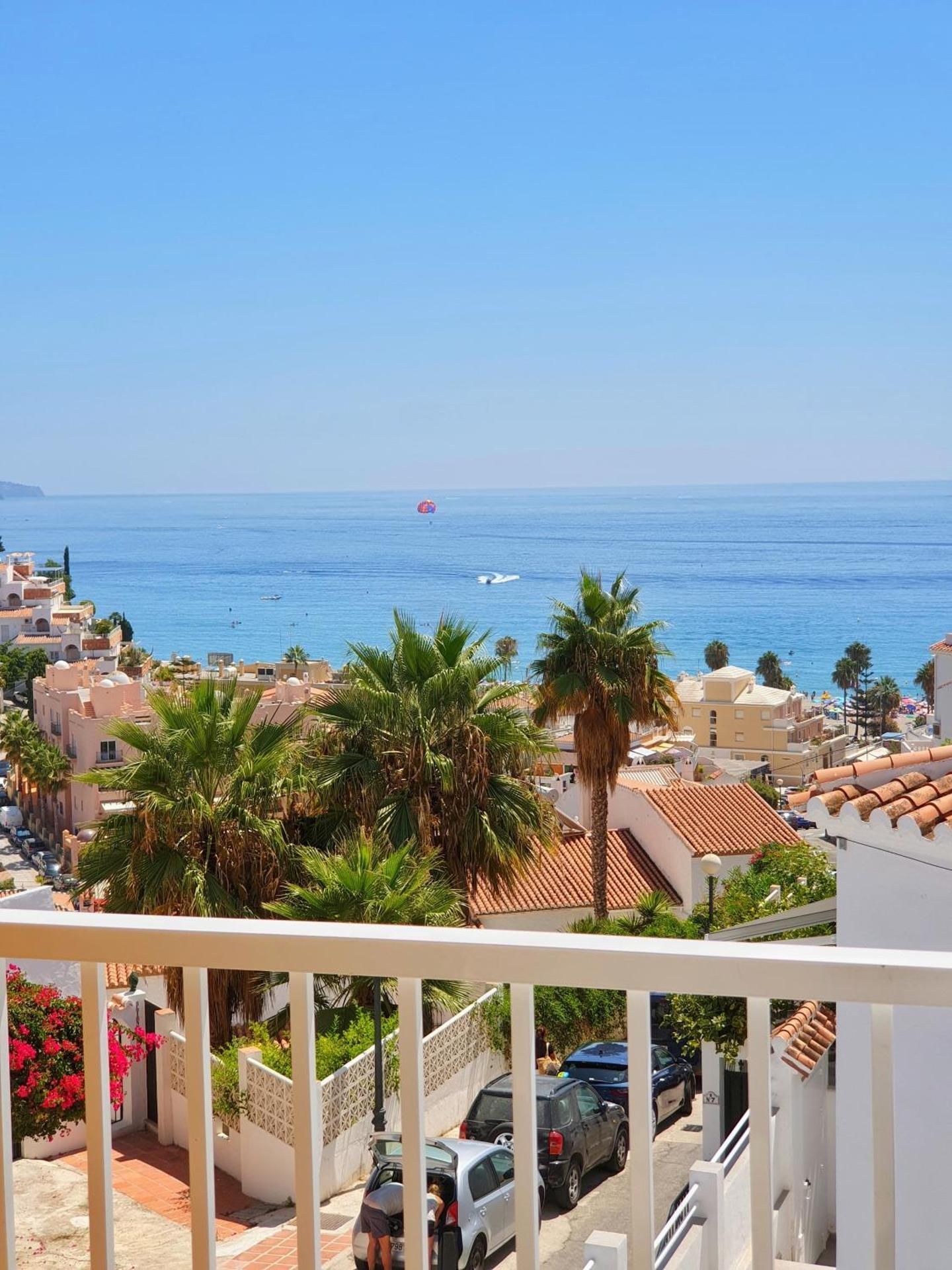Deluxe Double Room with Balcony and Sea View