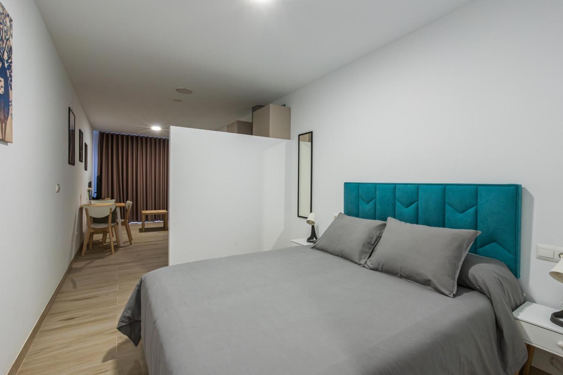 Studio with Garden View