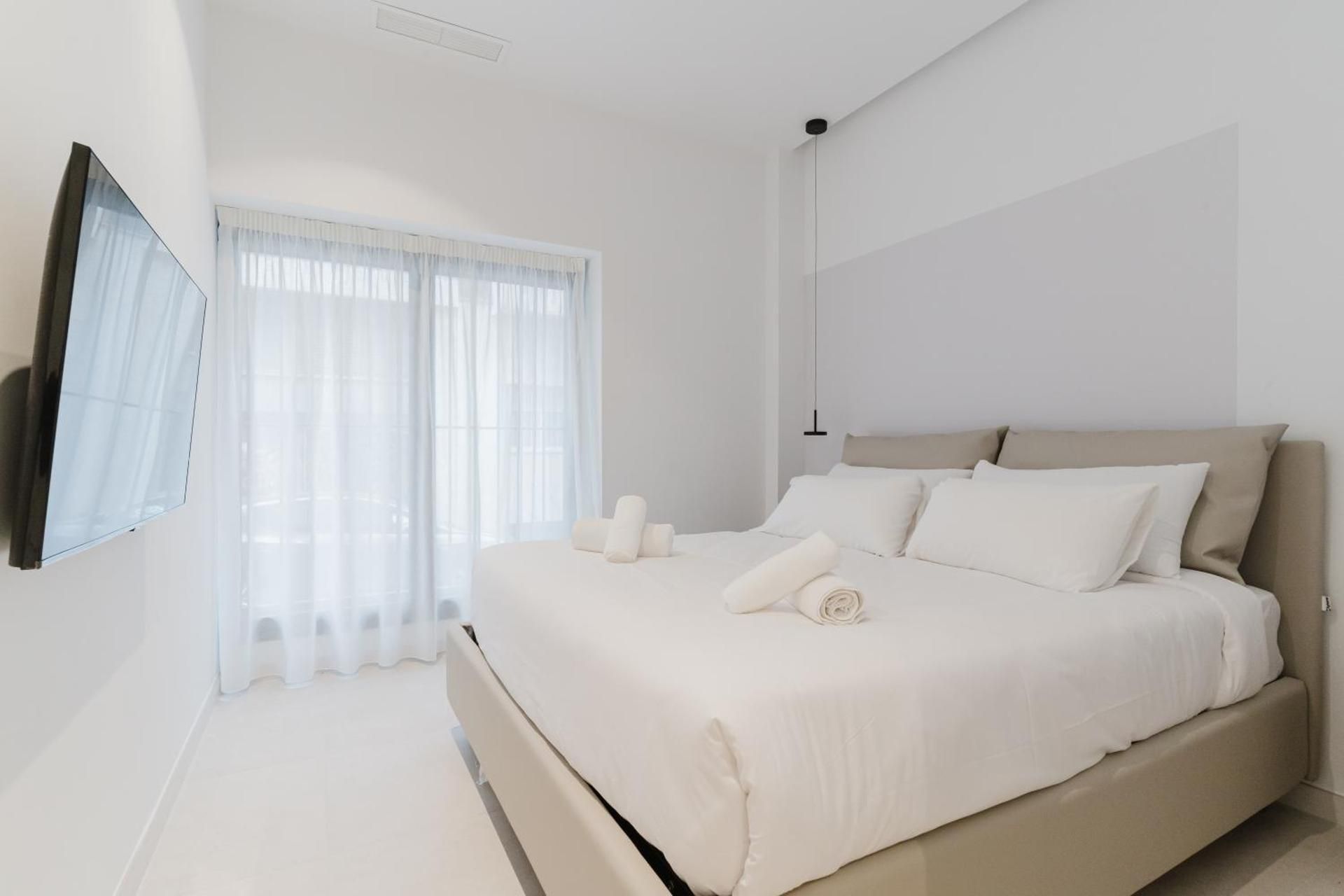 Two-Room Apartment 2