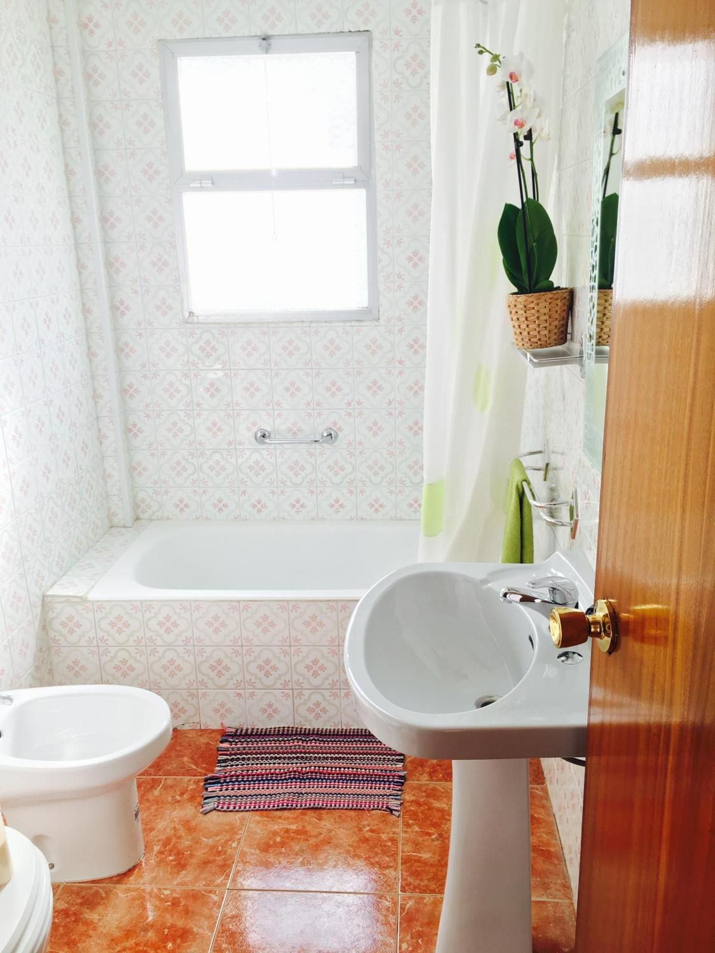 Apartament with Balcony and Sea View
