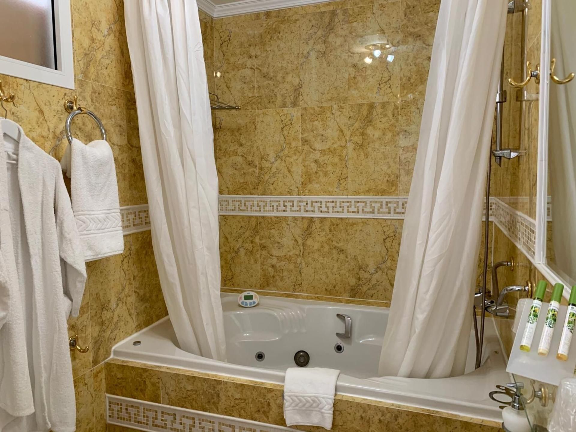 Double Room with Balcony and Sea View