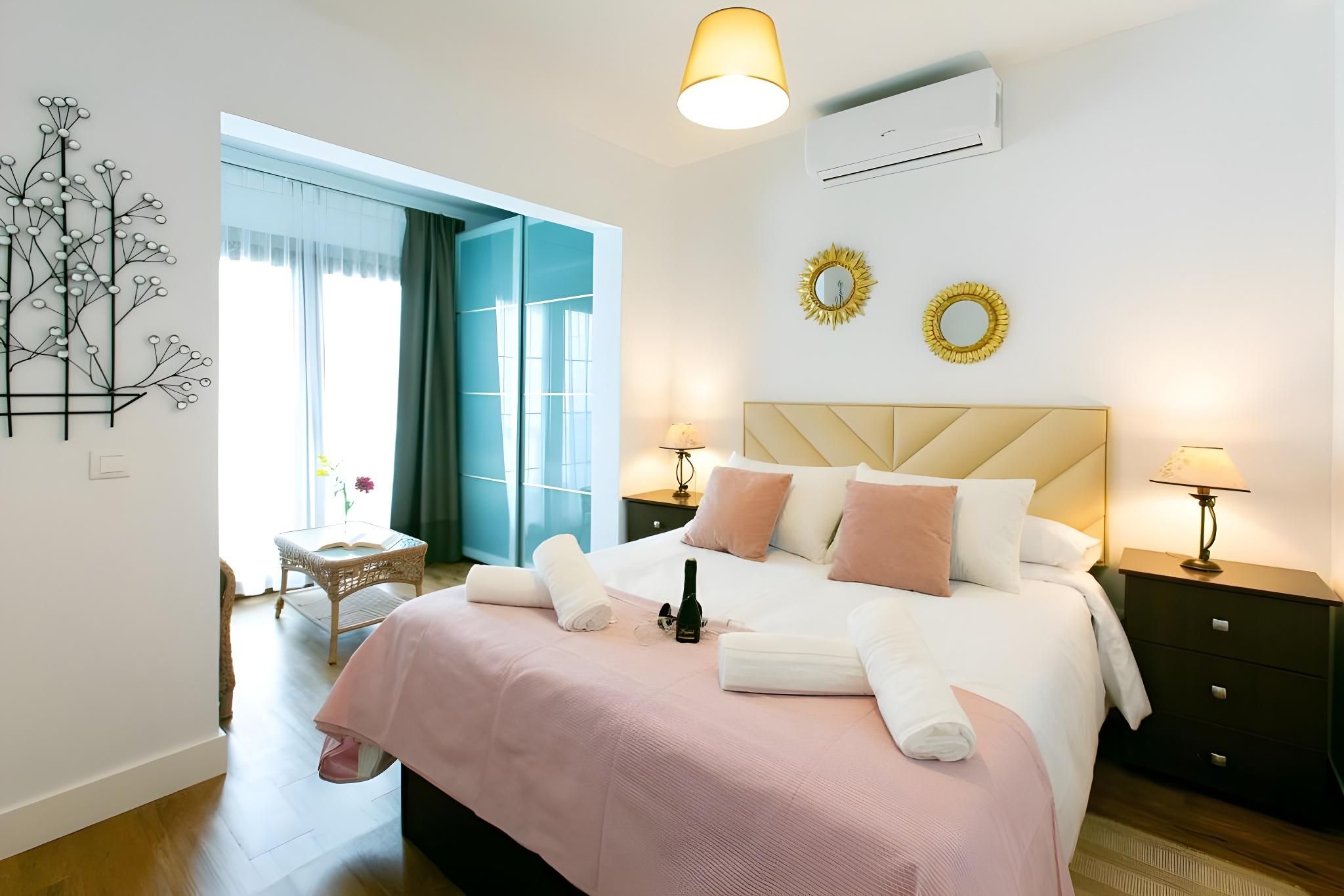 Apartment - 2 Bedrooms