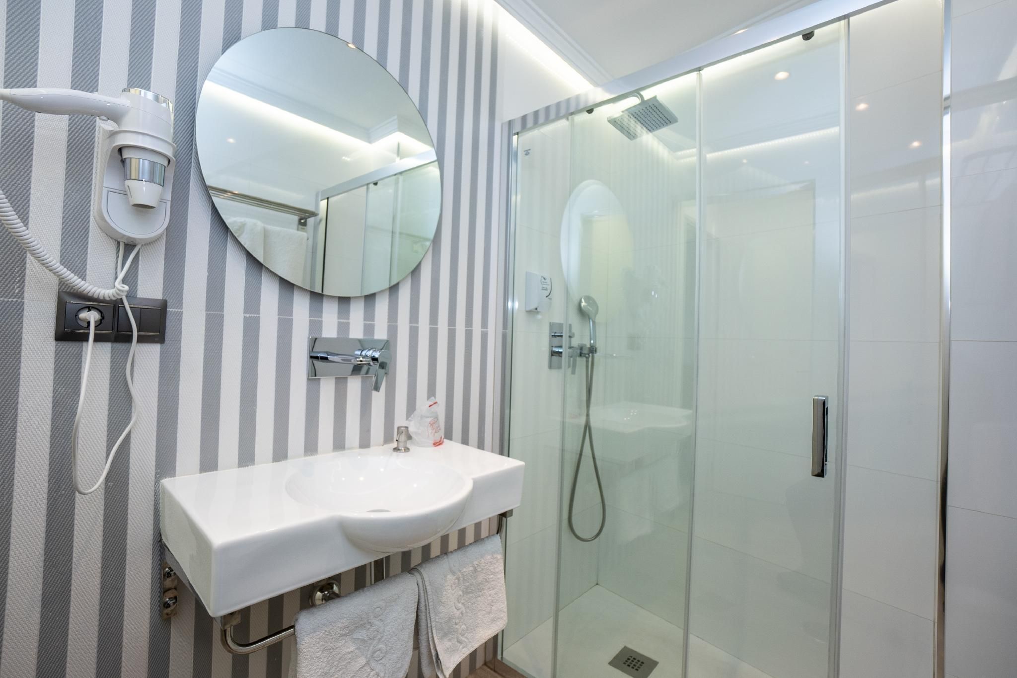 Hostal Abril 1-Bedroom Studio Apartment 2