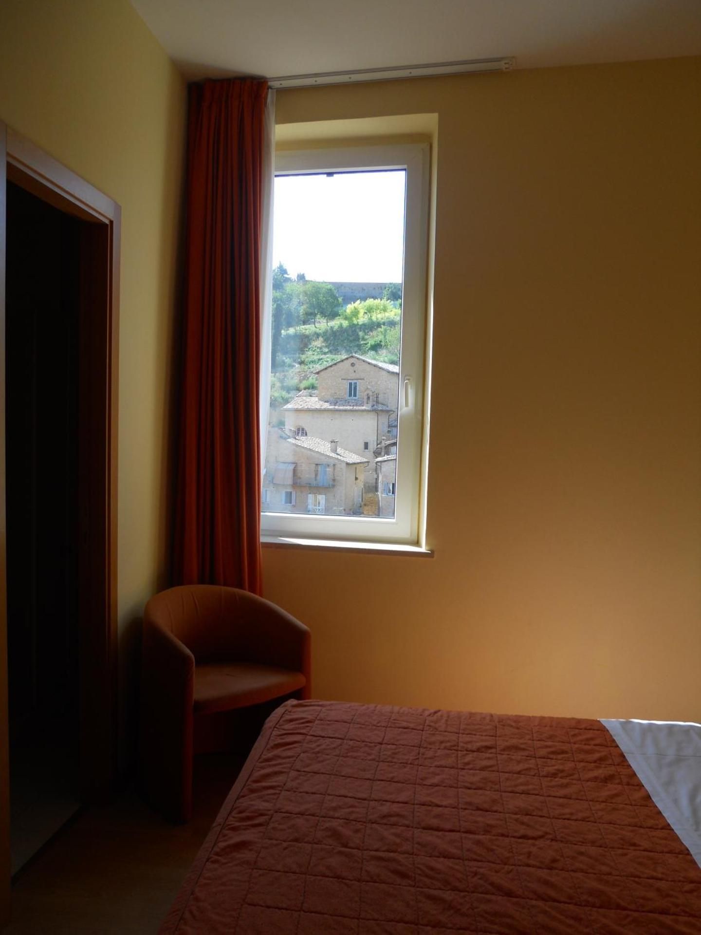 Double Room with View