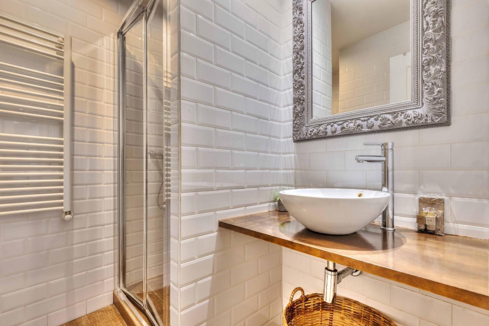 Three-Bedroom Apartment II