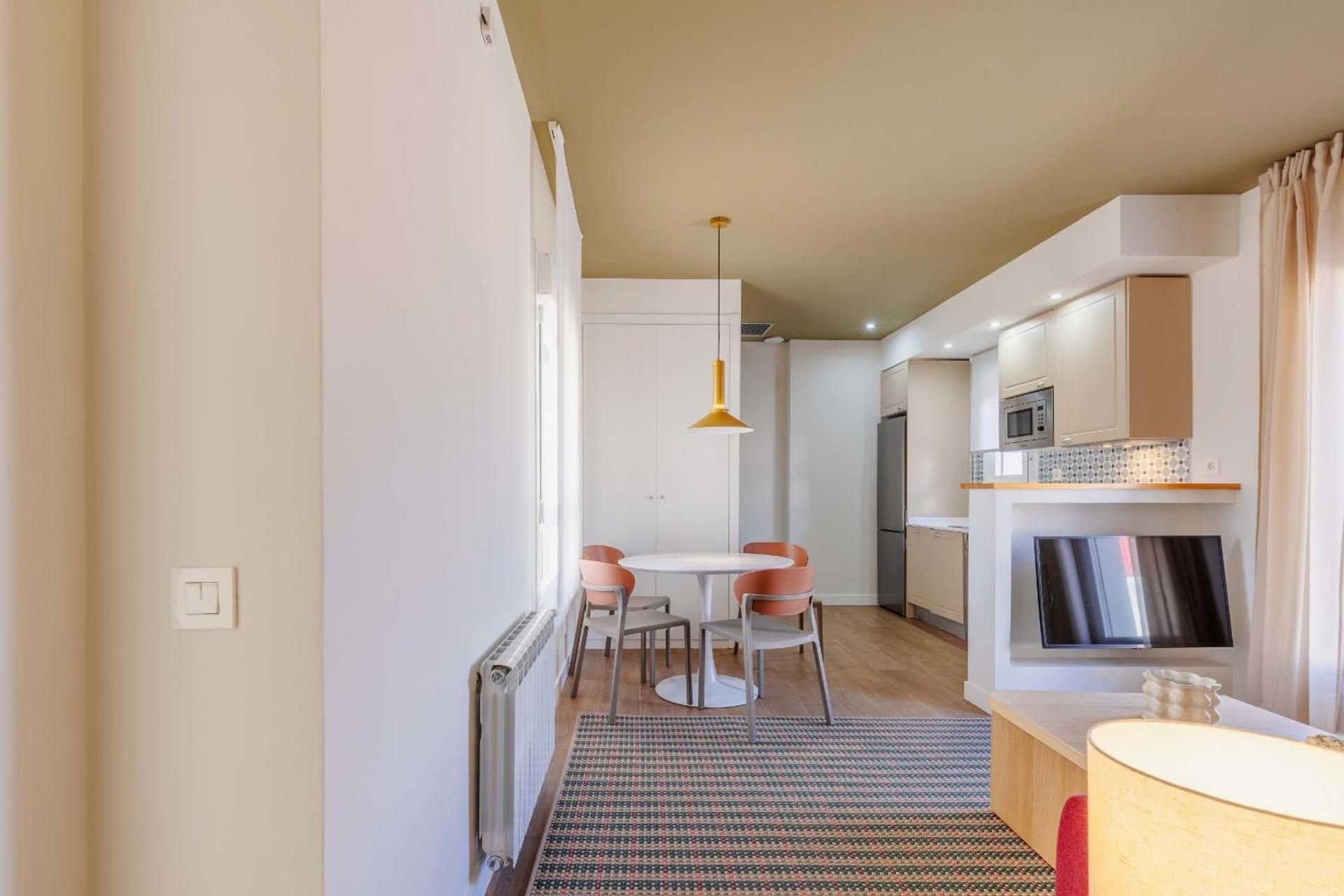Two Bedroom 1 bathroom with Terrace II
